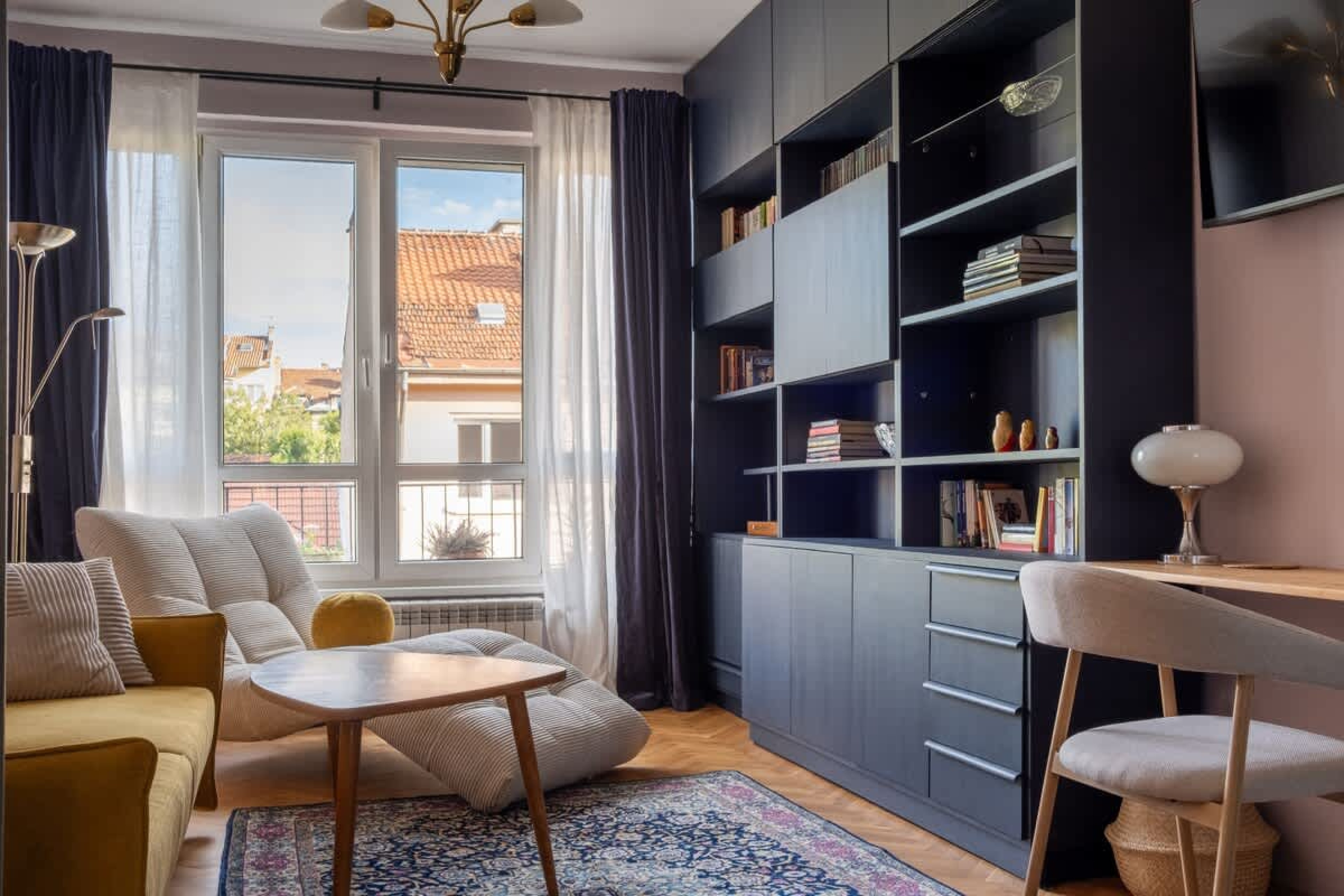 Scoutaround White Logo