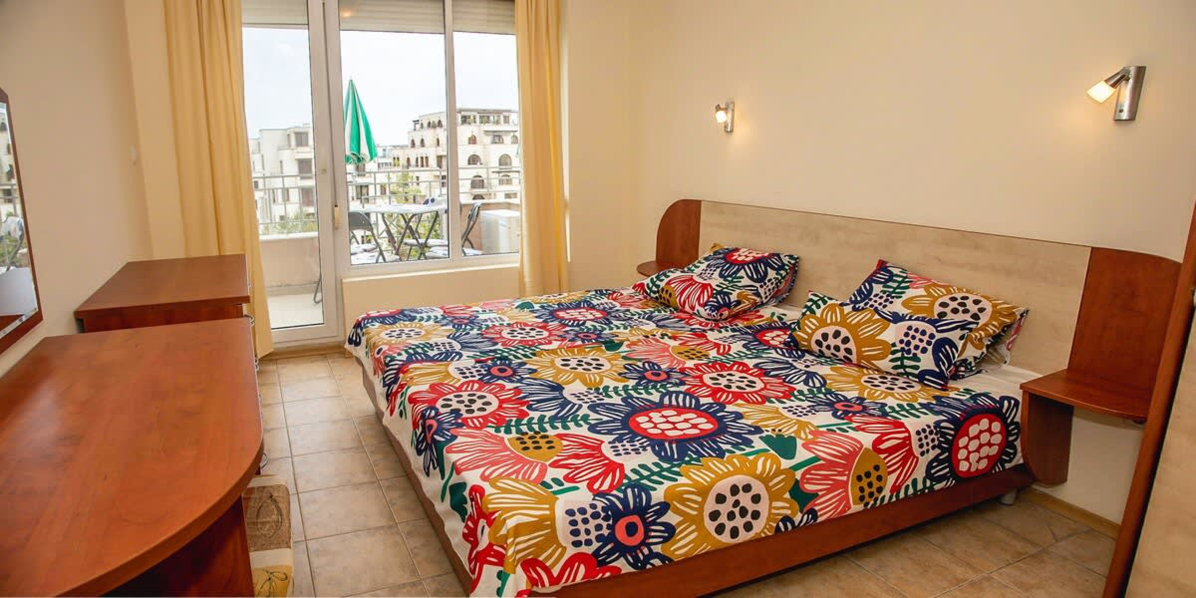 Scoutaround White Logo