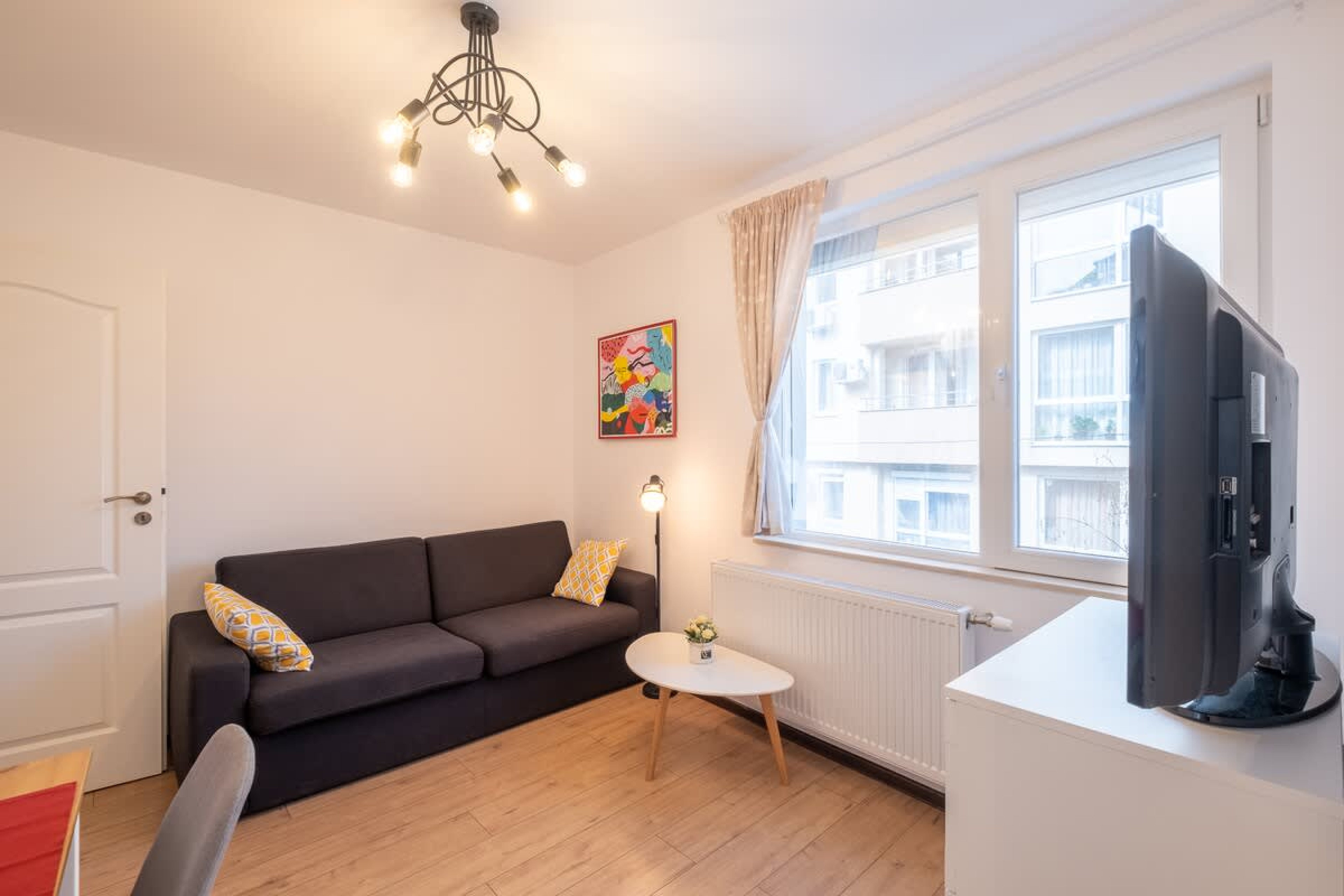 Scoutaround White Logo