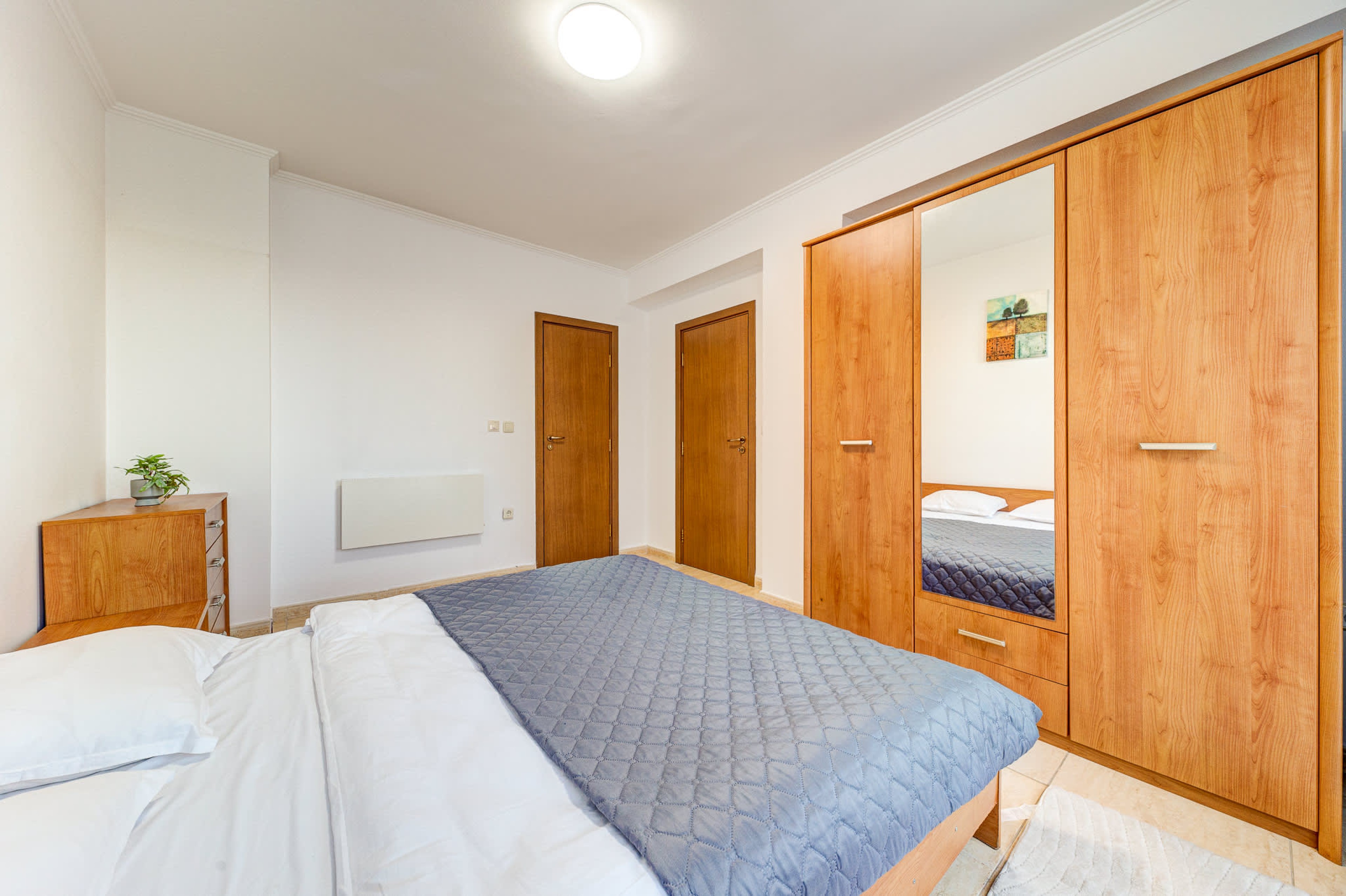 Scoutaround White Logo