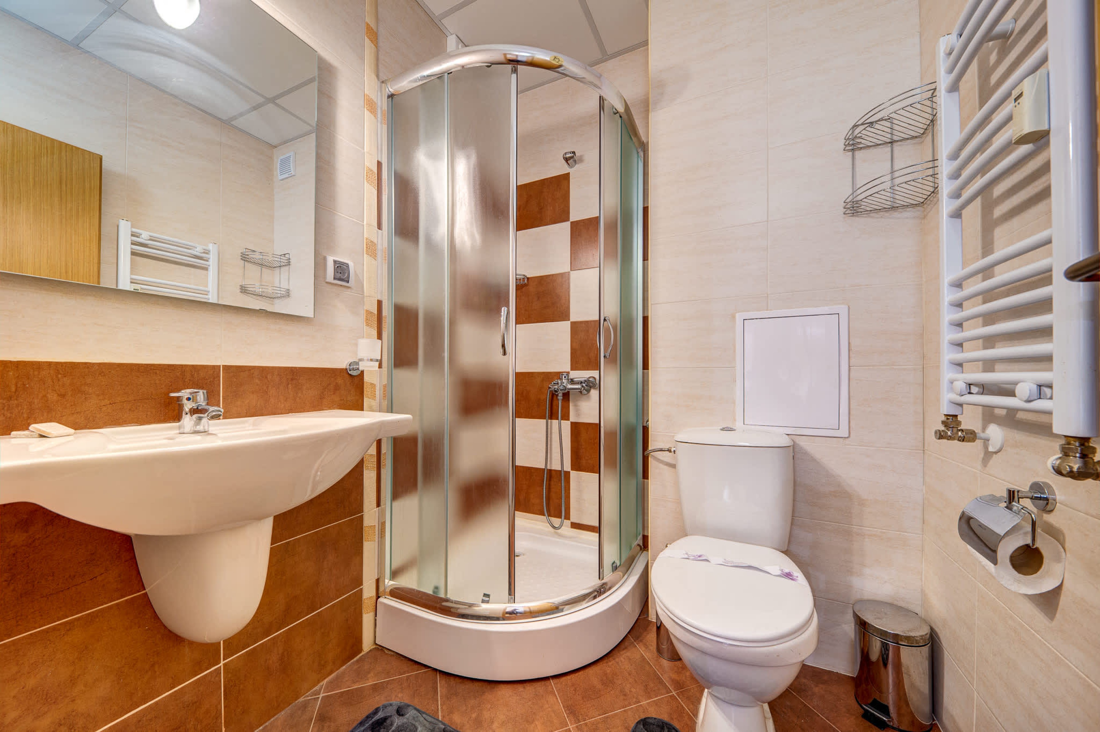 Scoutaround White Logo