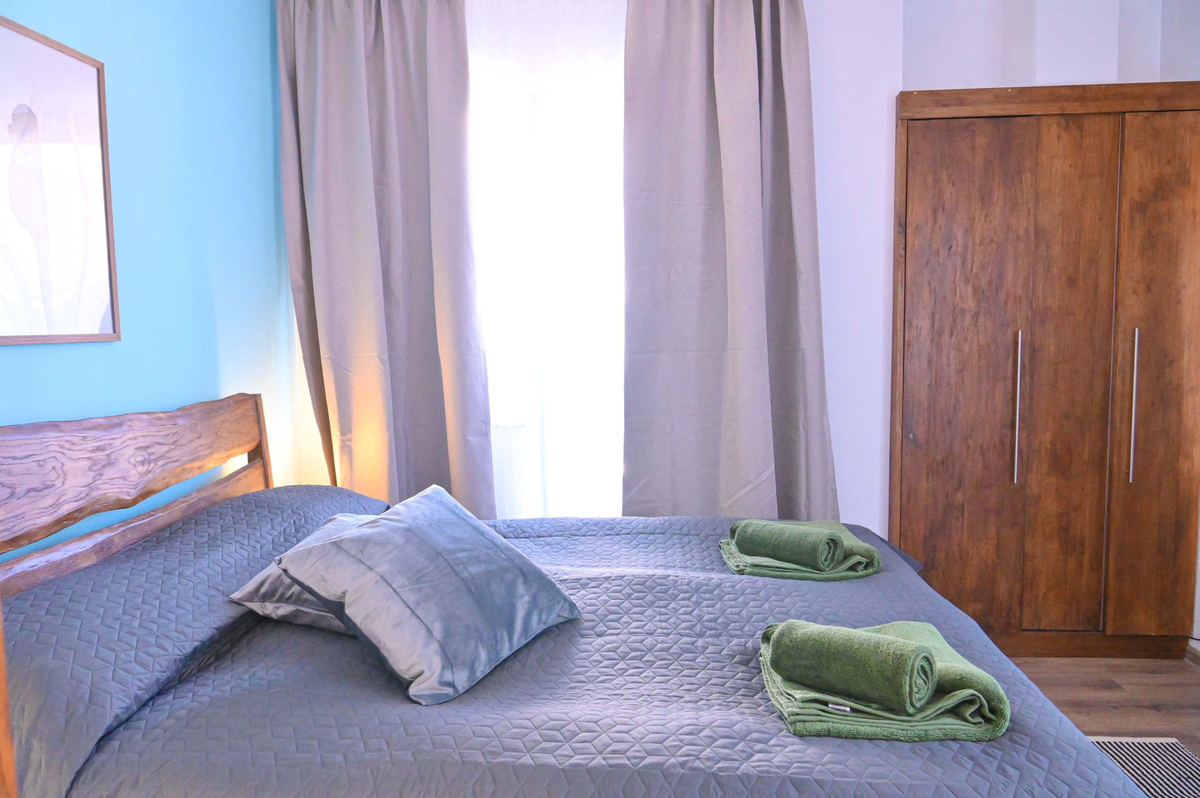 Scoutaround White Logo