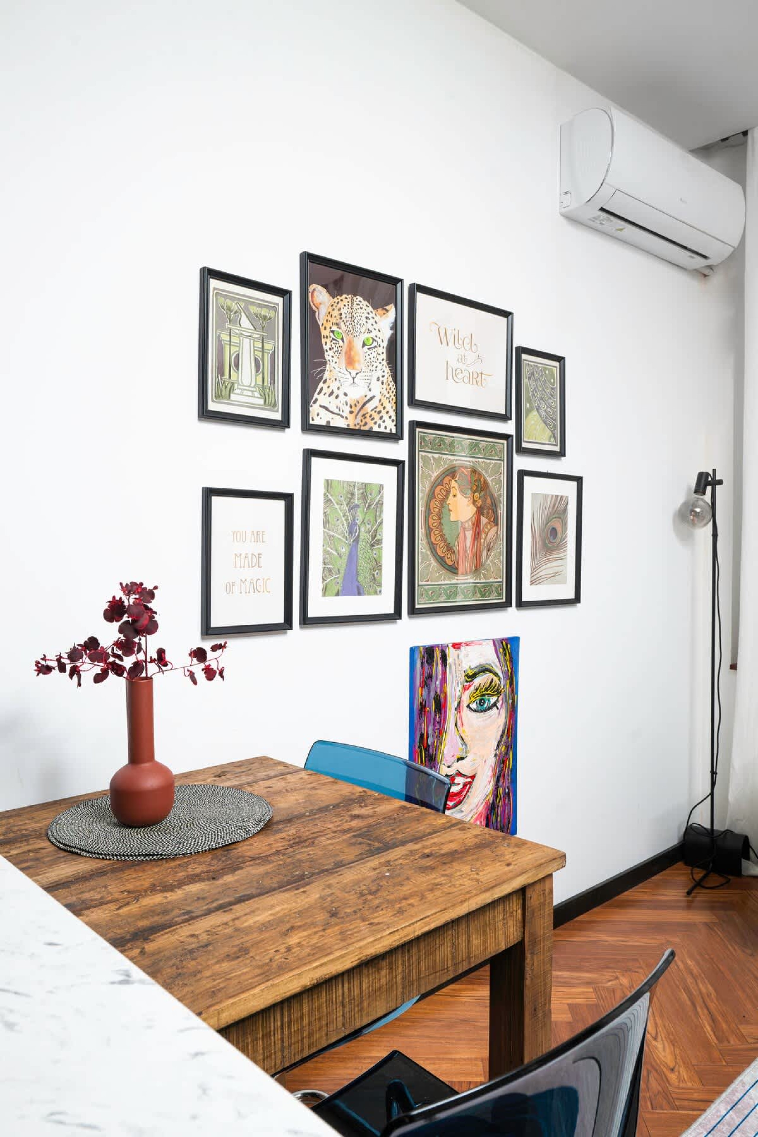 Scoutaround White Logo