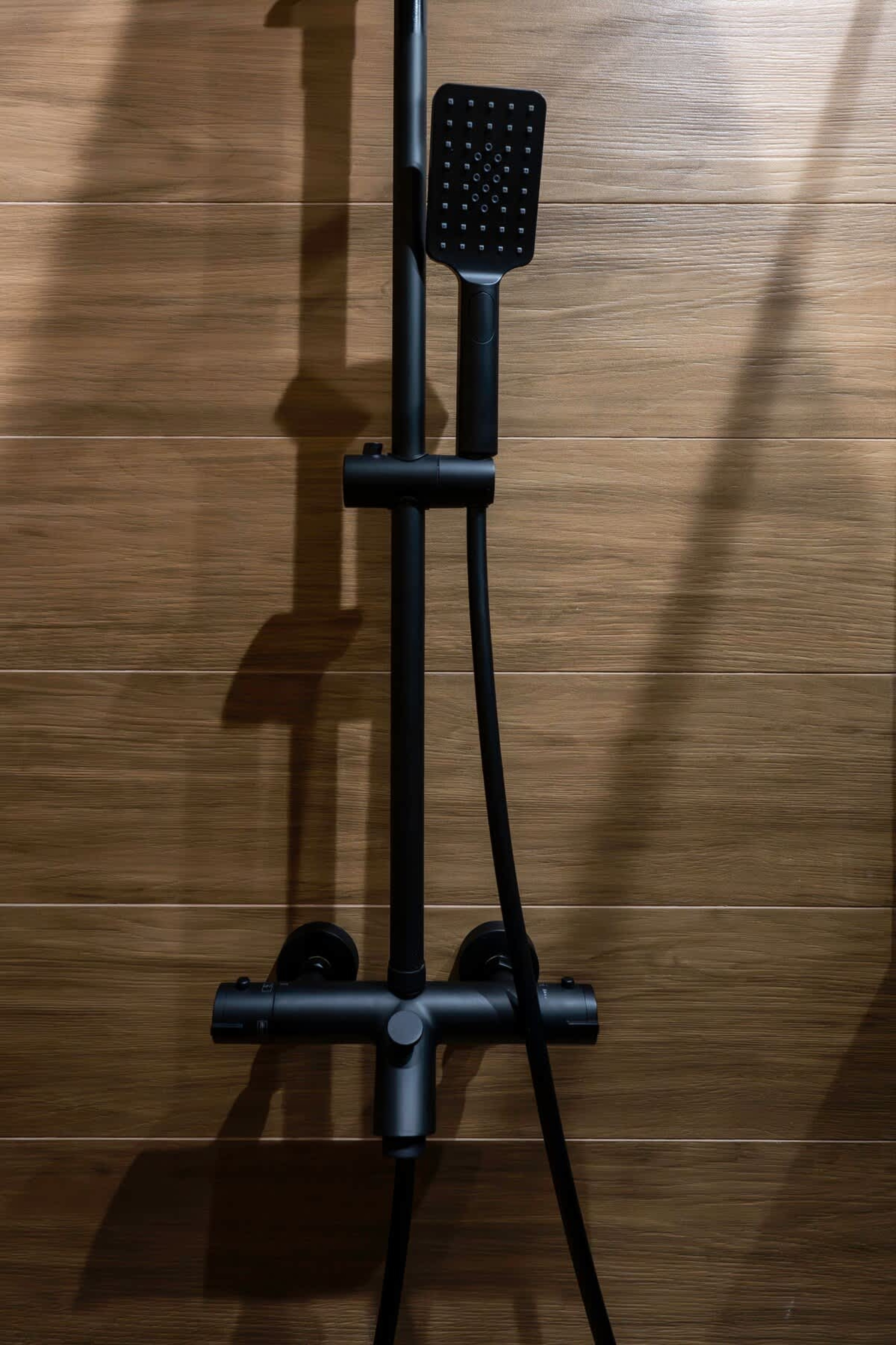 Scoutaround White Logo