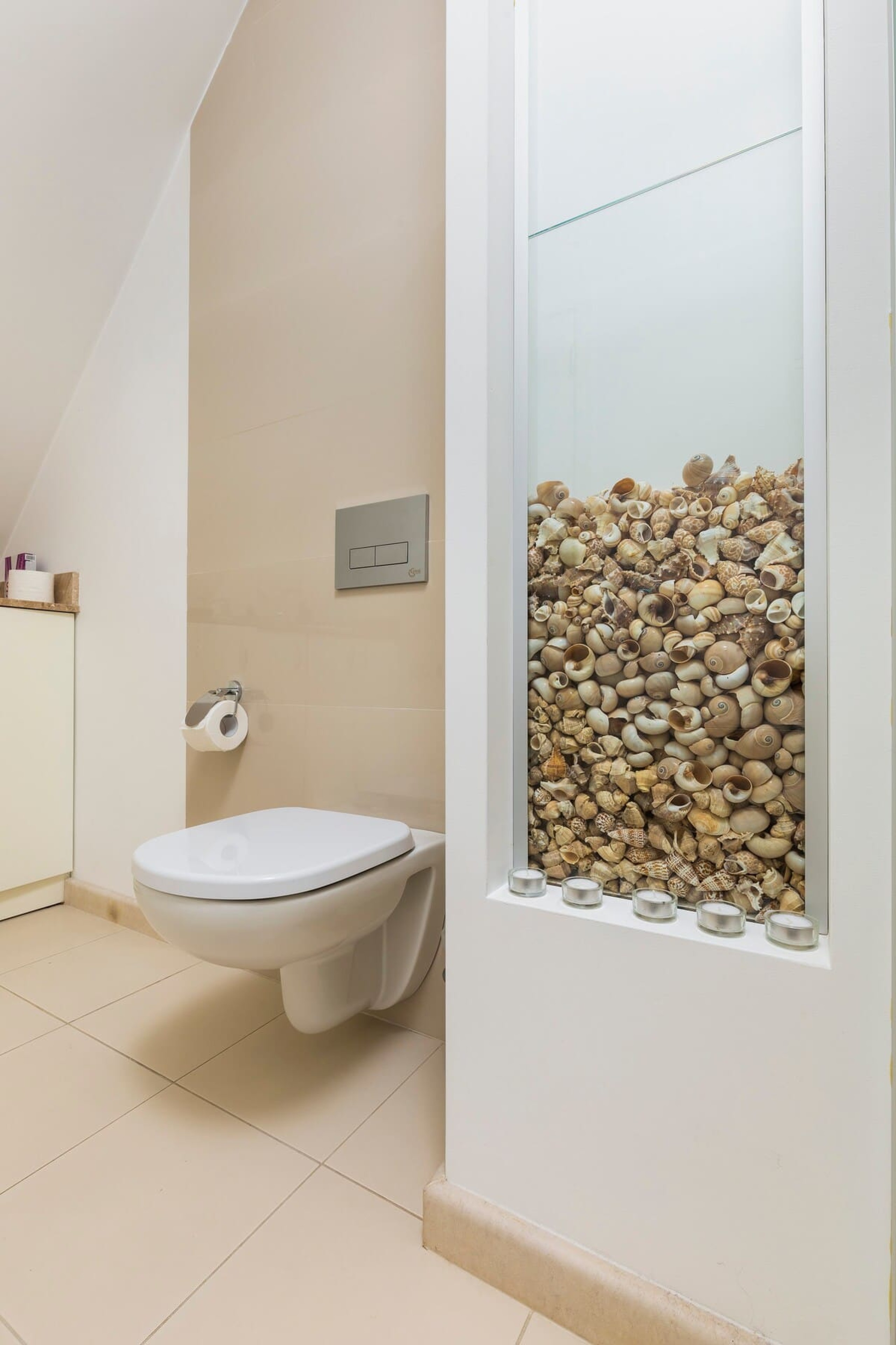 Scoutaround White Logo