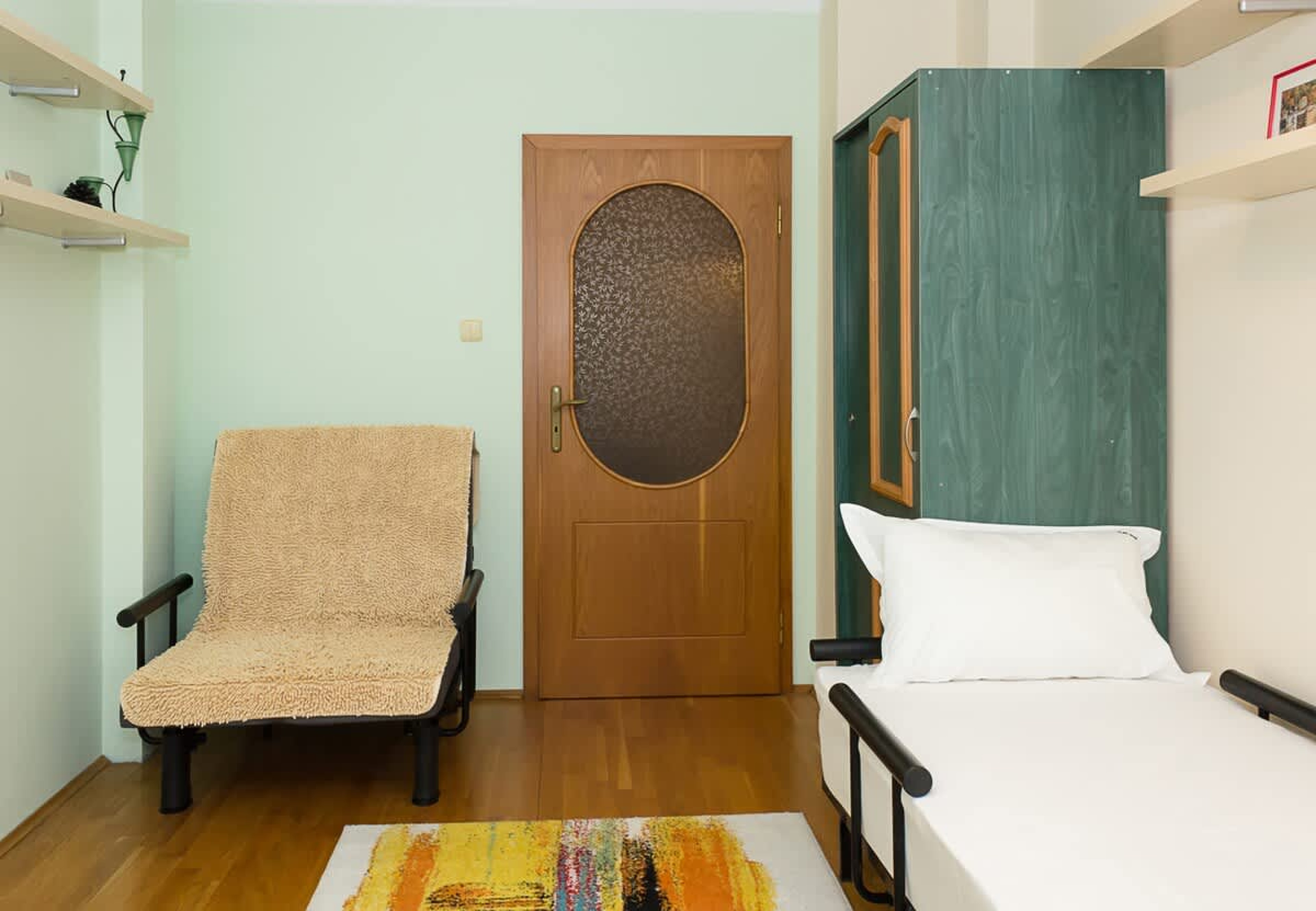 Scoutaround White Logo