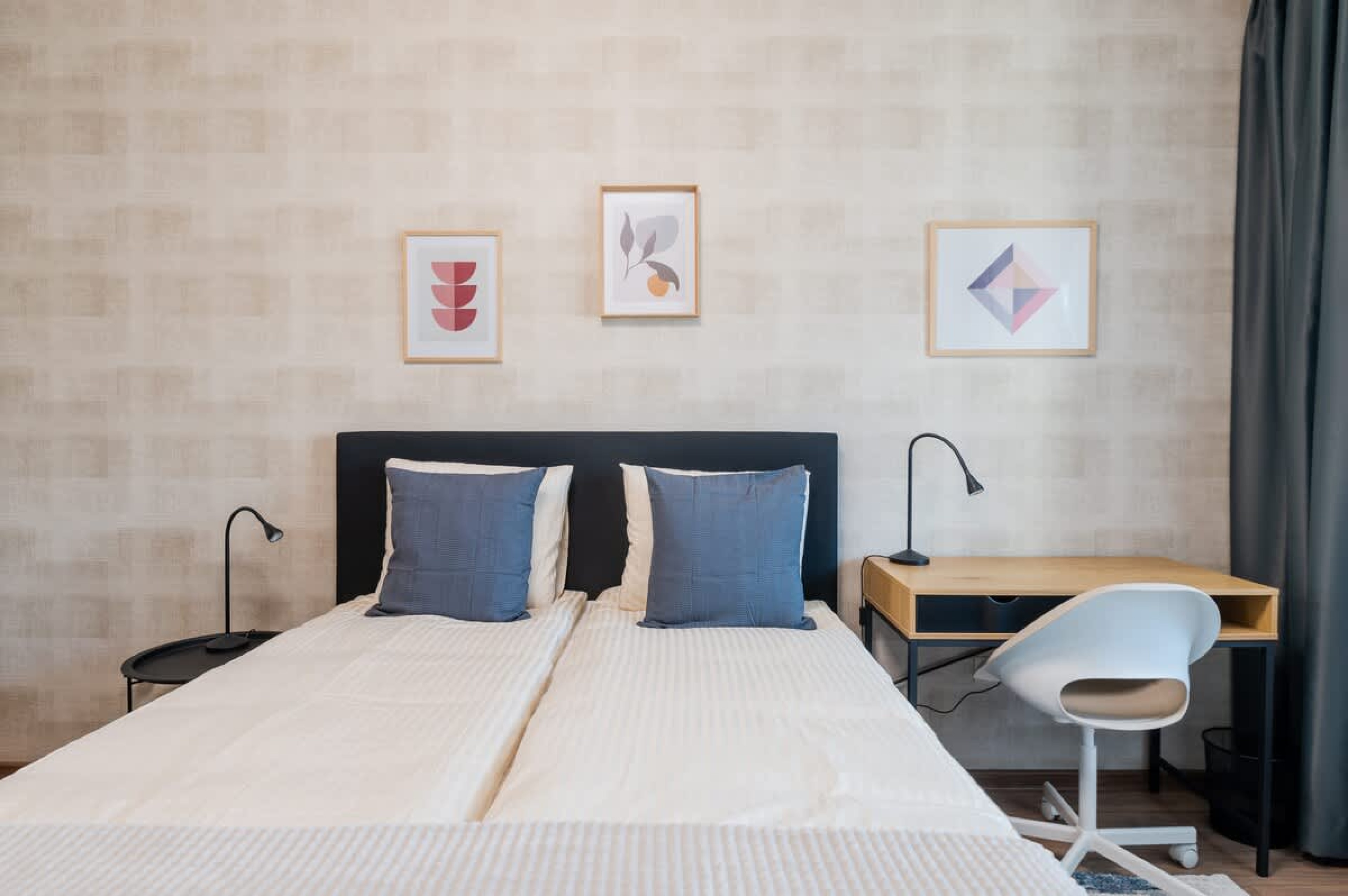 Scoutaround White Logo