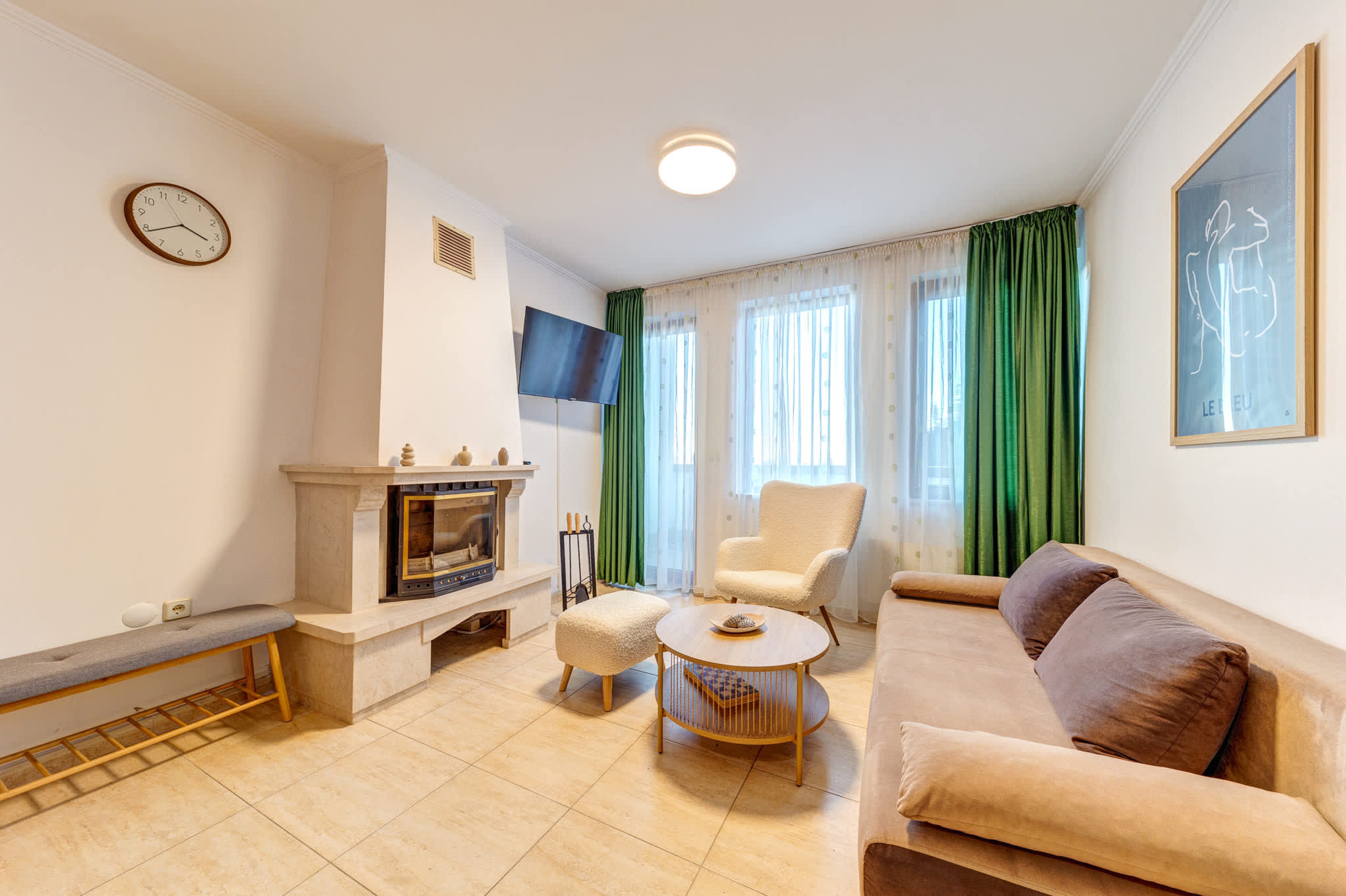 Scoutaround White Logo