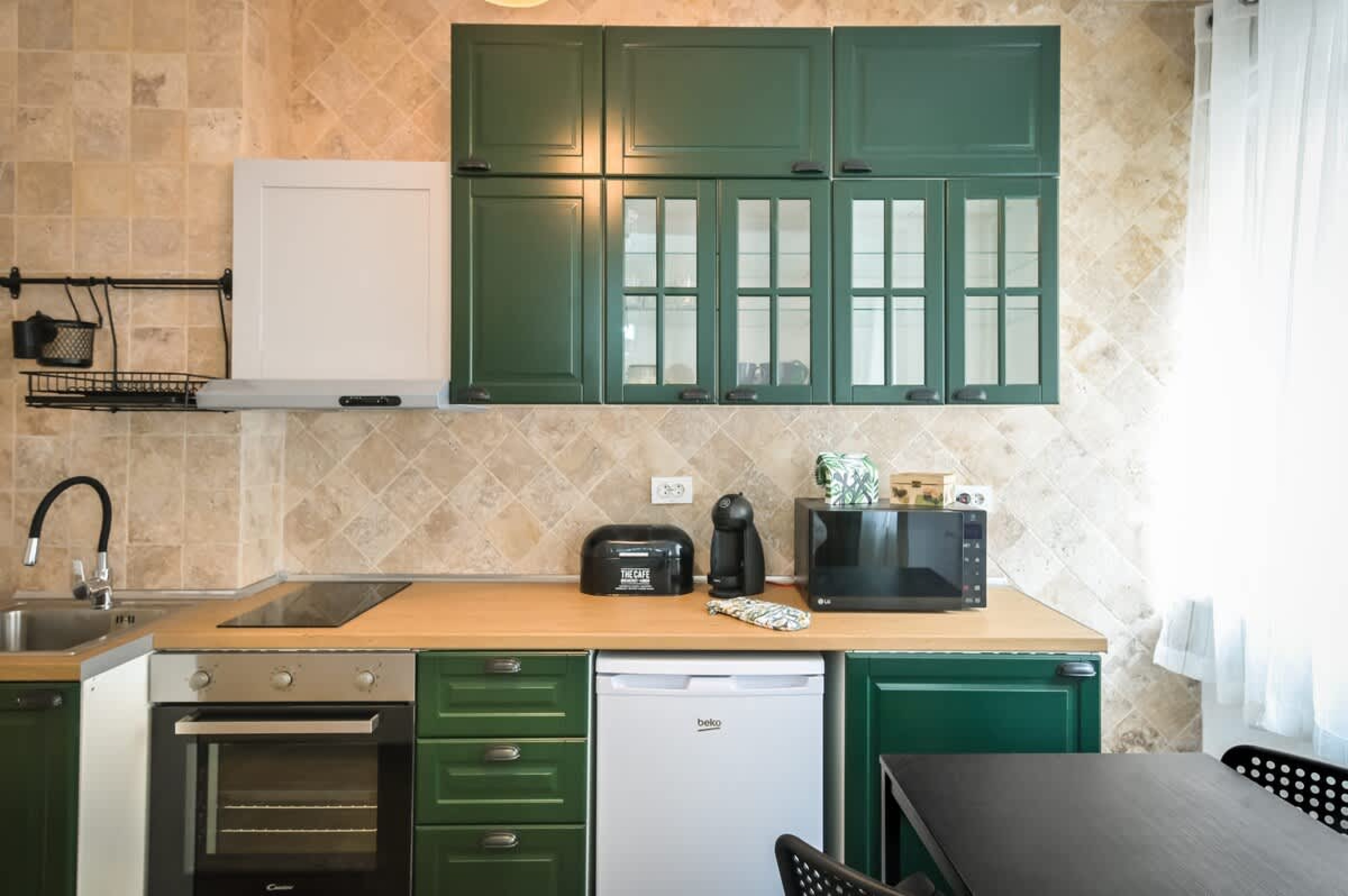 Scoutaround White Logo