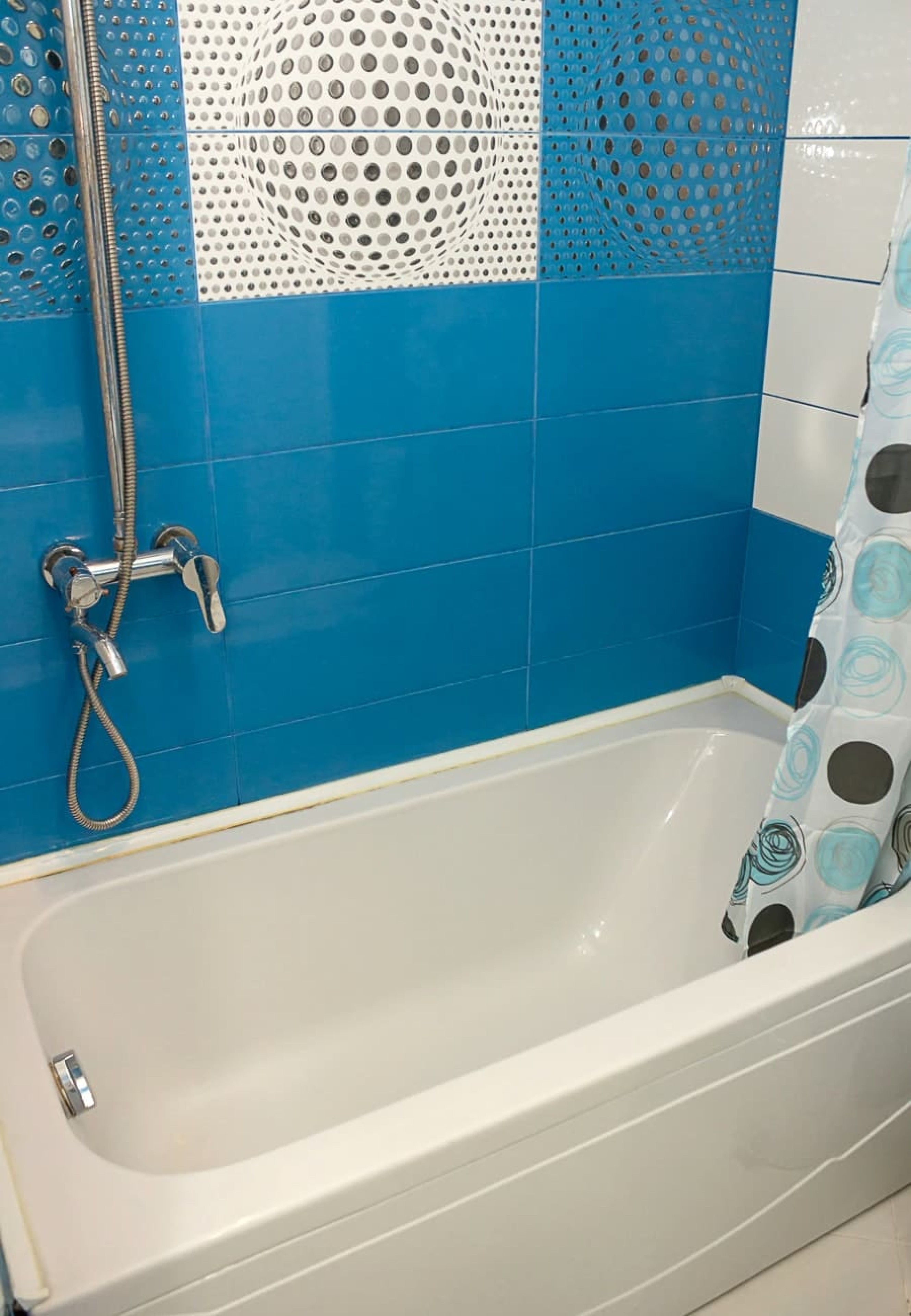 Scoutaround White Logo