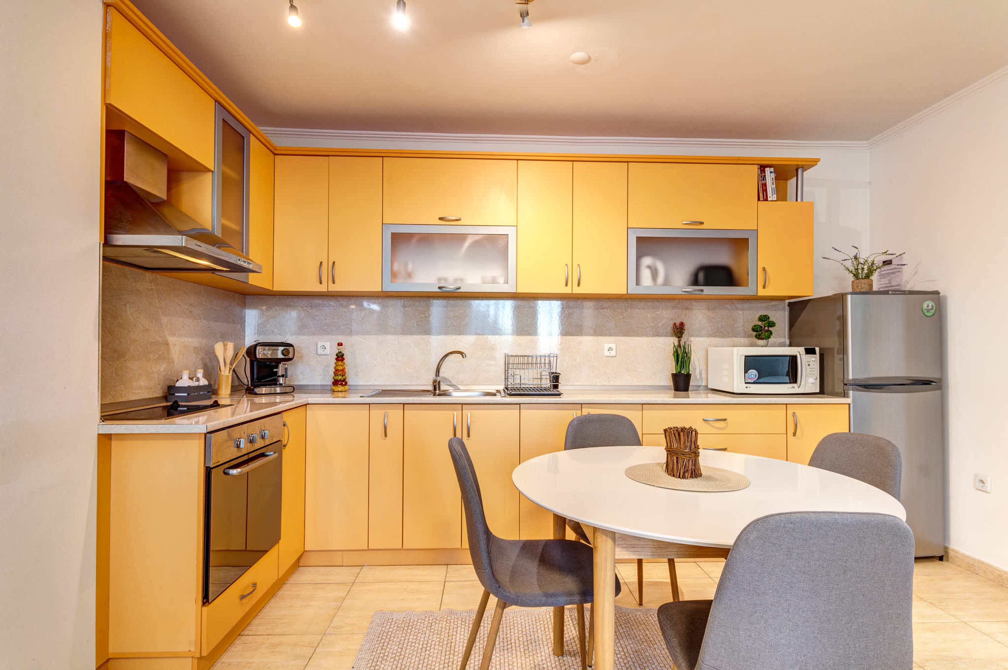 Scoutaround White Logo