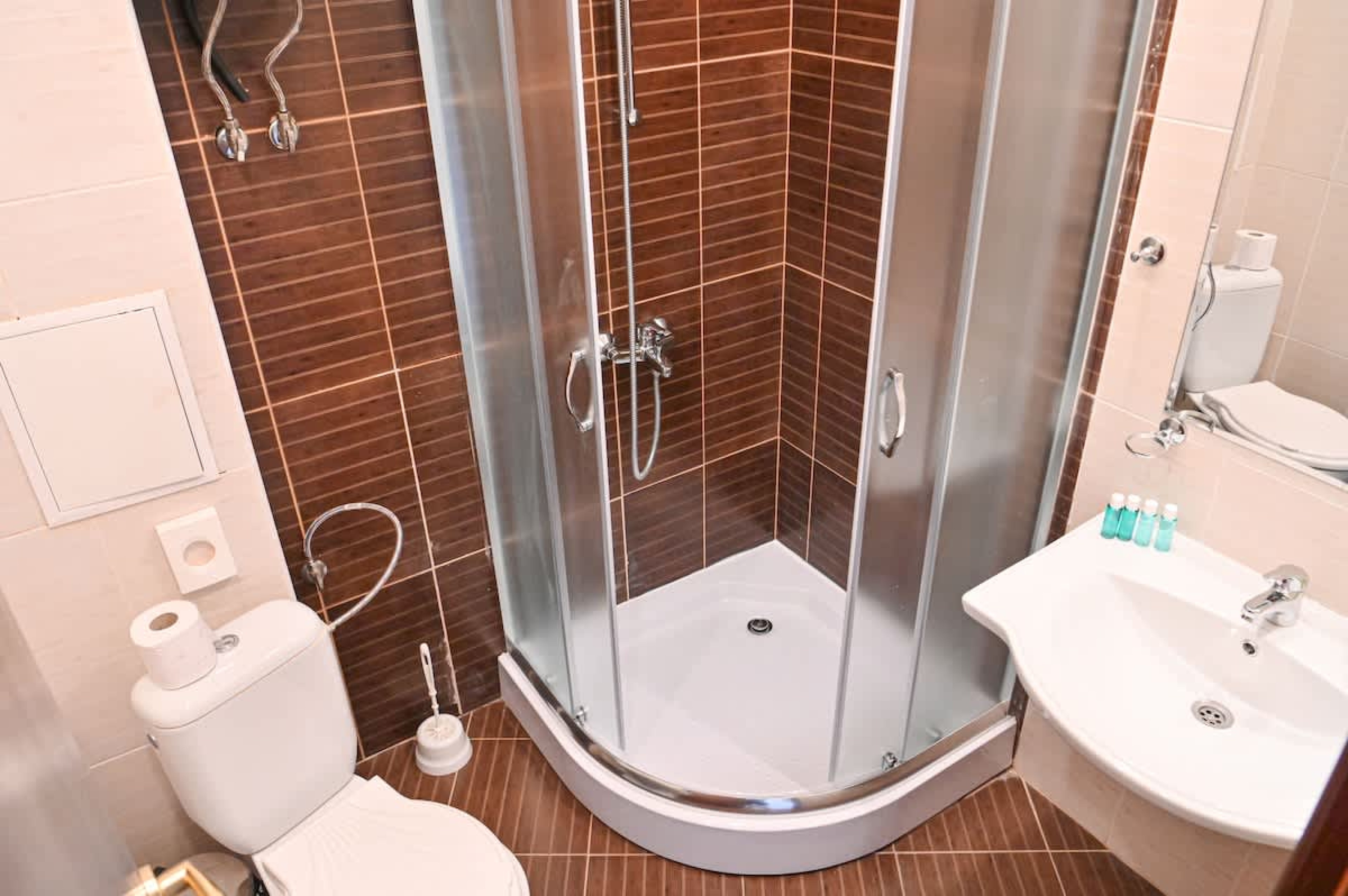 Scoutaround White Logo