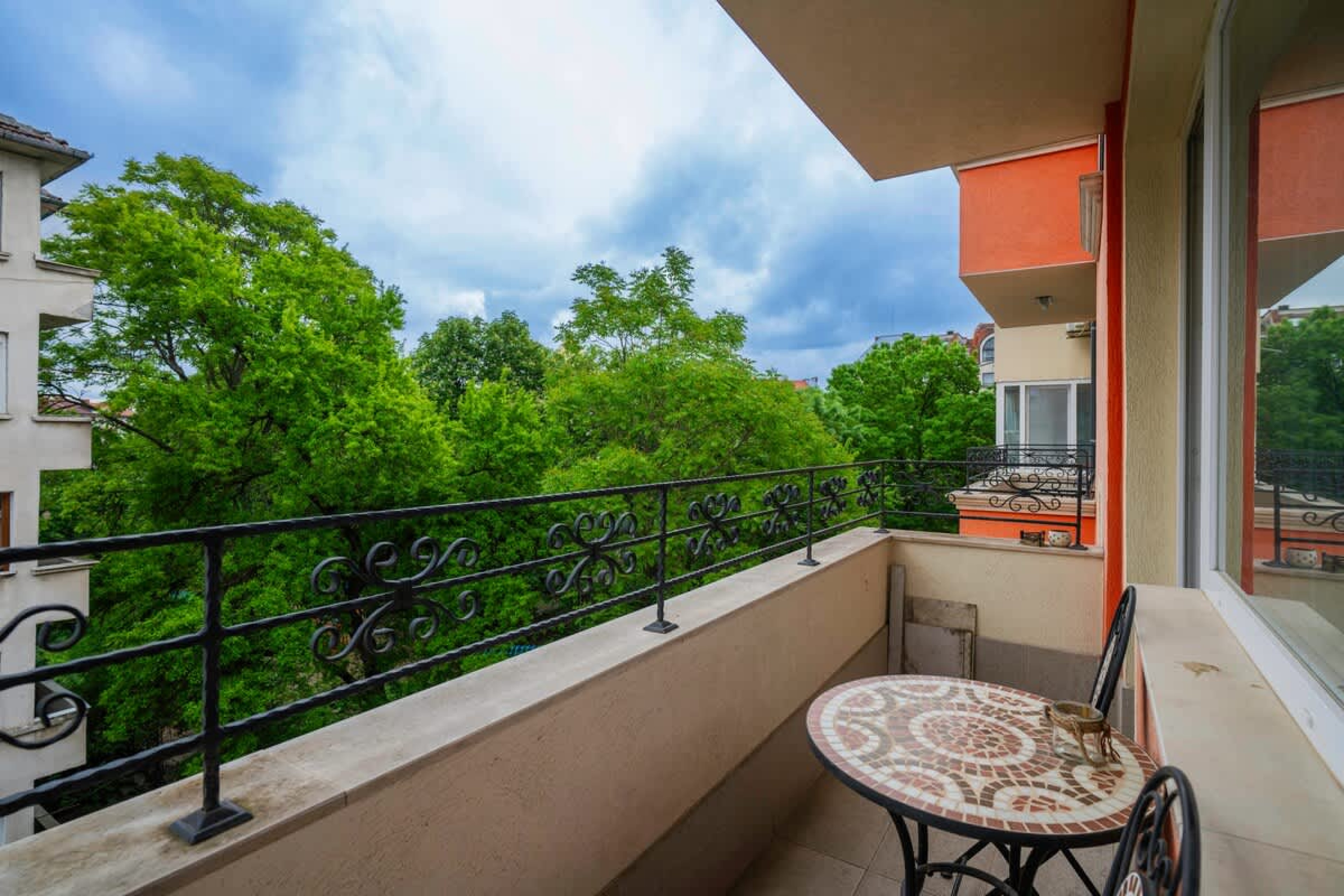 Modern Taste  2BD Central Flat in Sofia - Photo 3