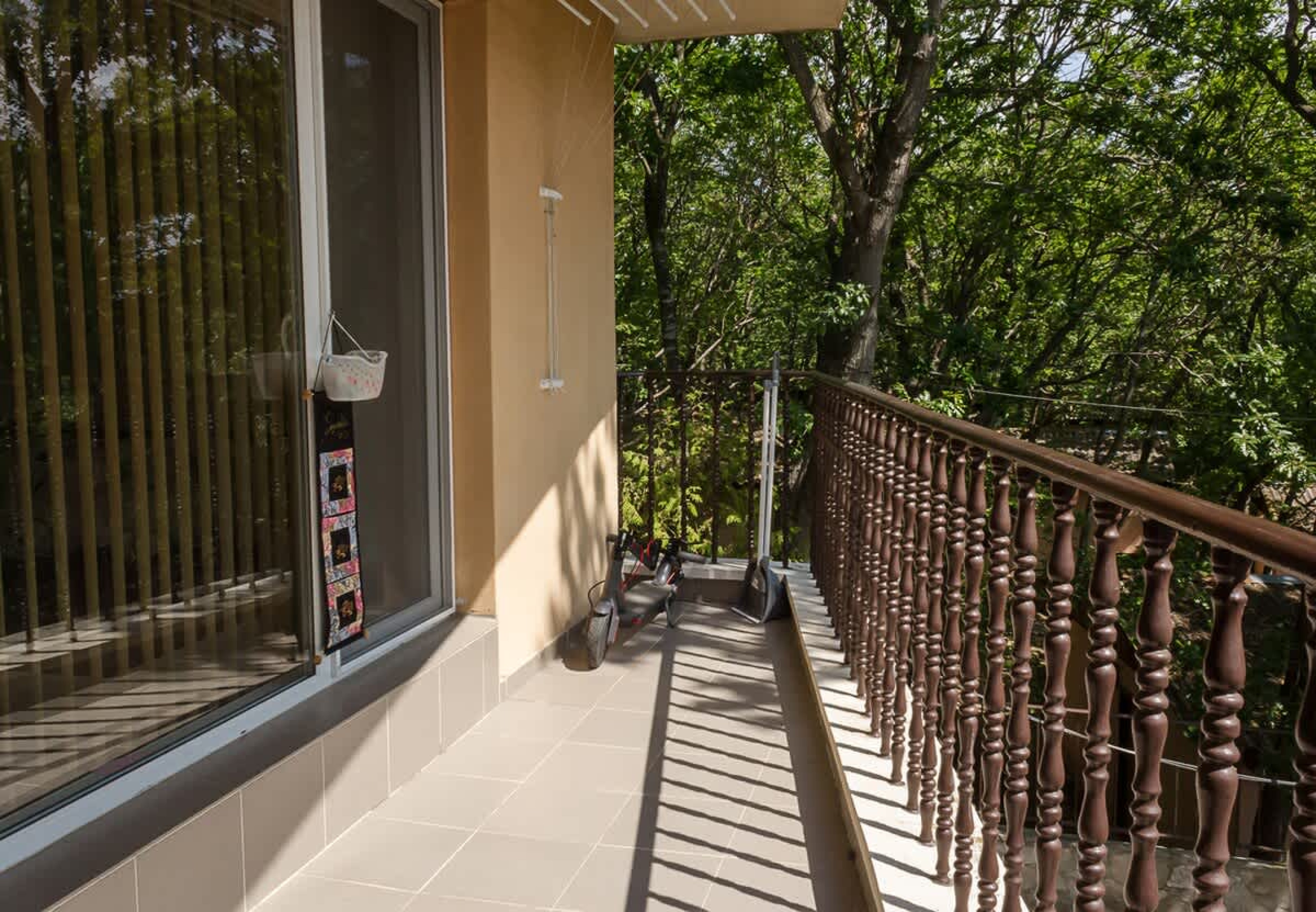 Scoutaround White Logo