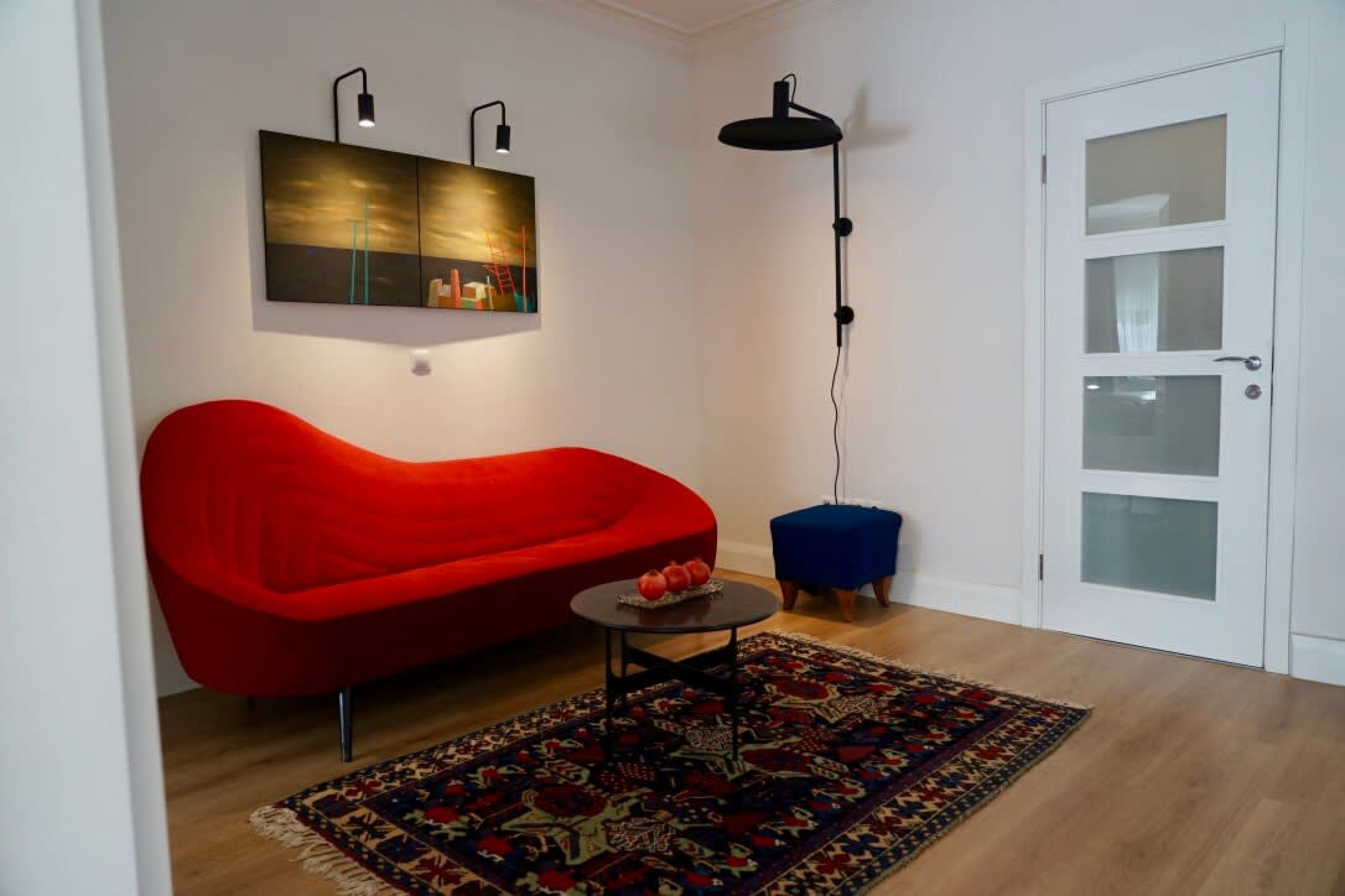 Scoutaround White Logo