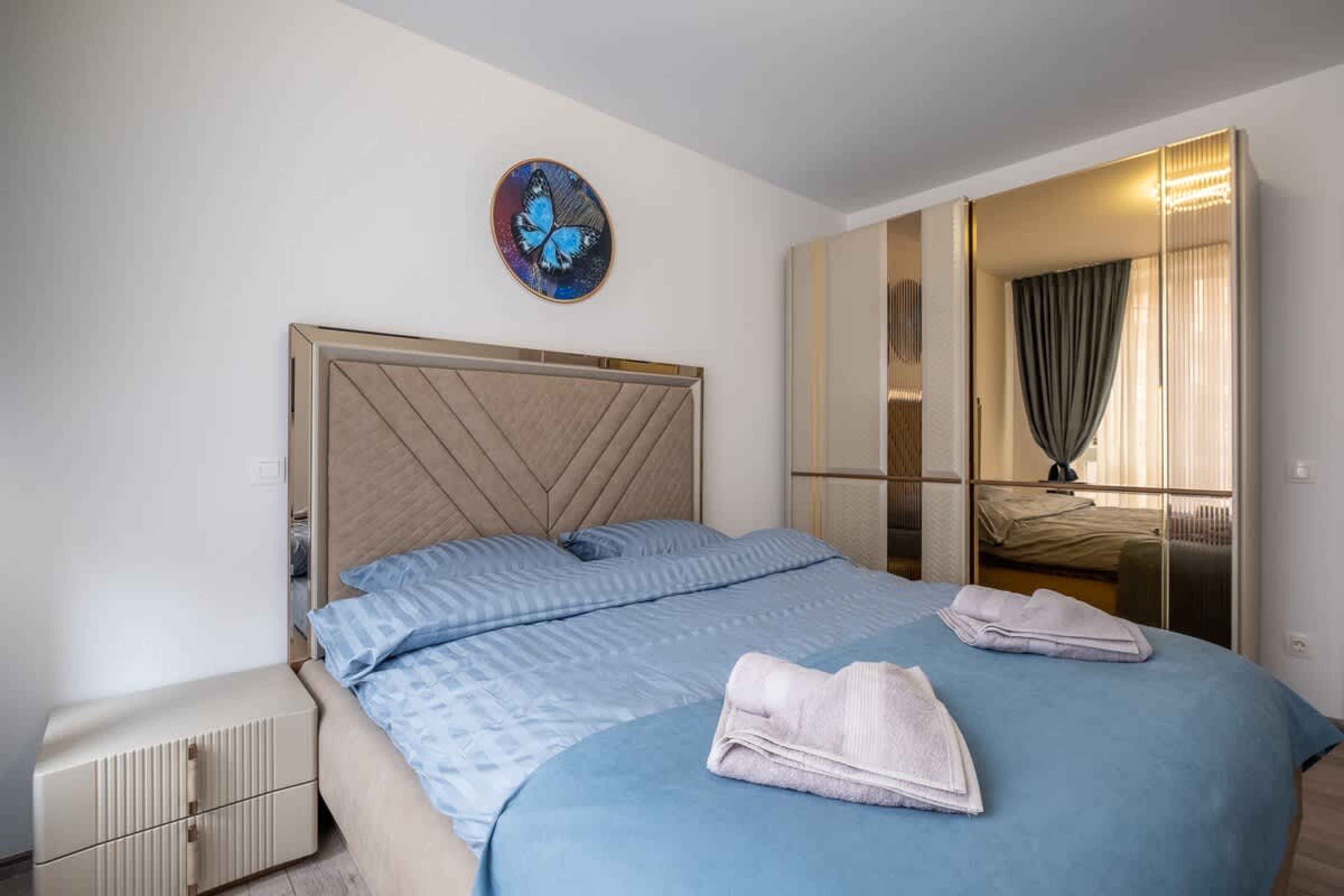 Scoutaround White Logo