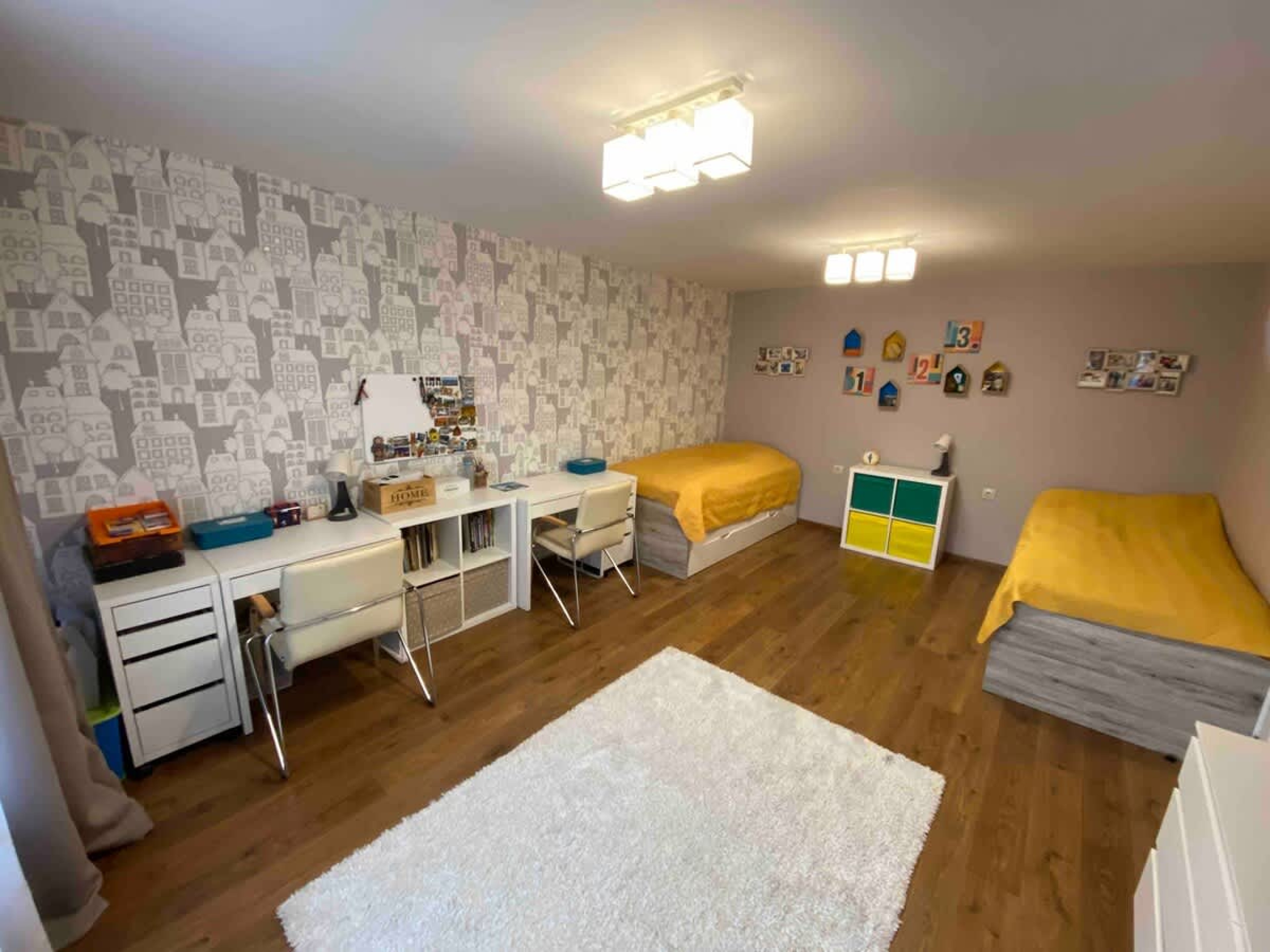 Scoutaround White Logo