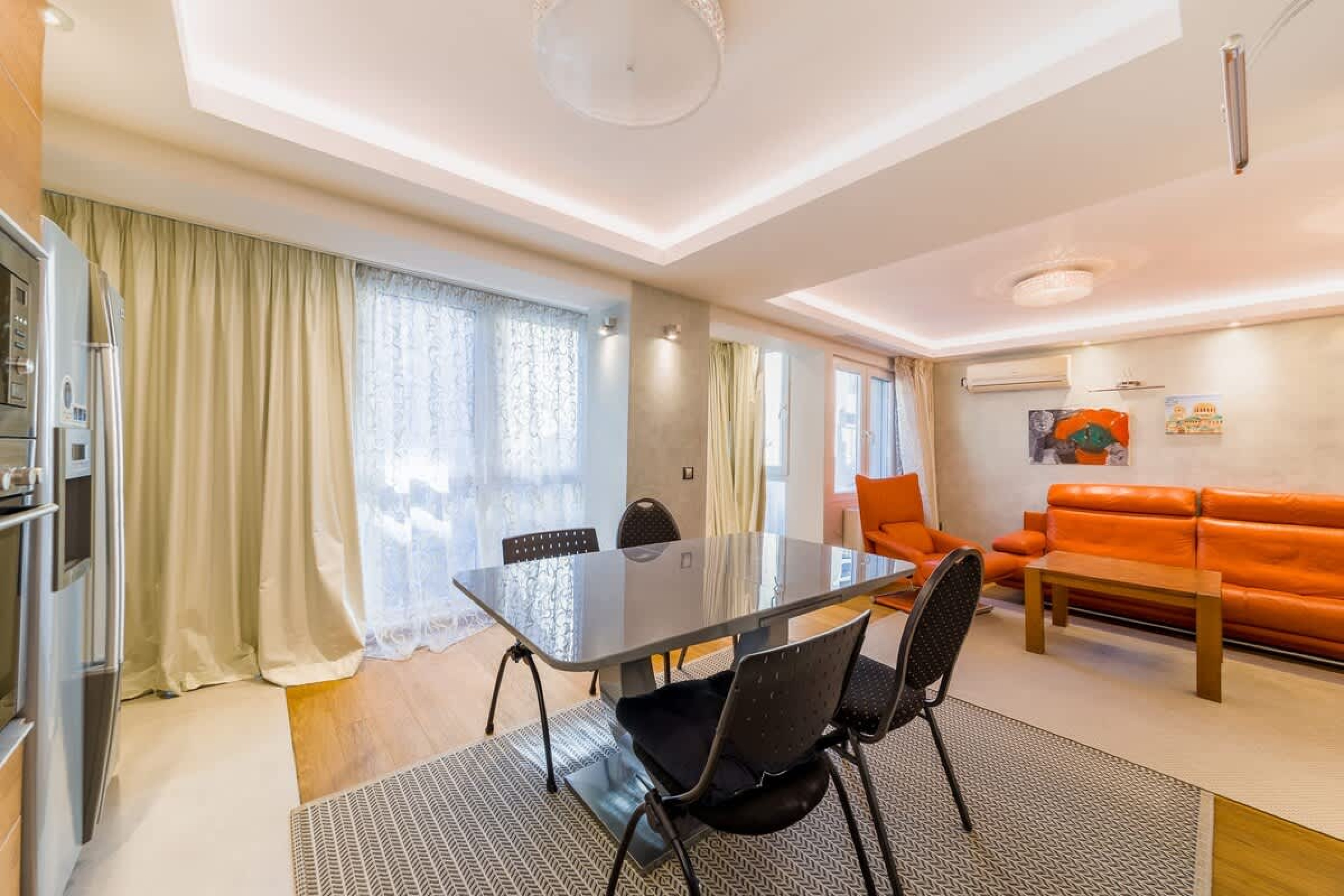 Scoutaround White Logo