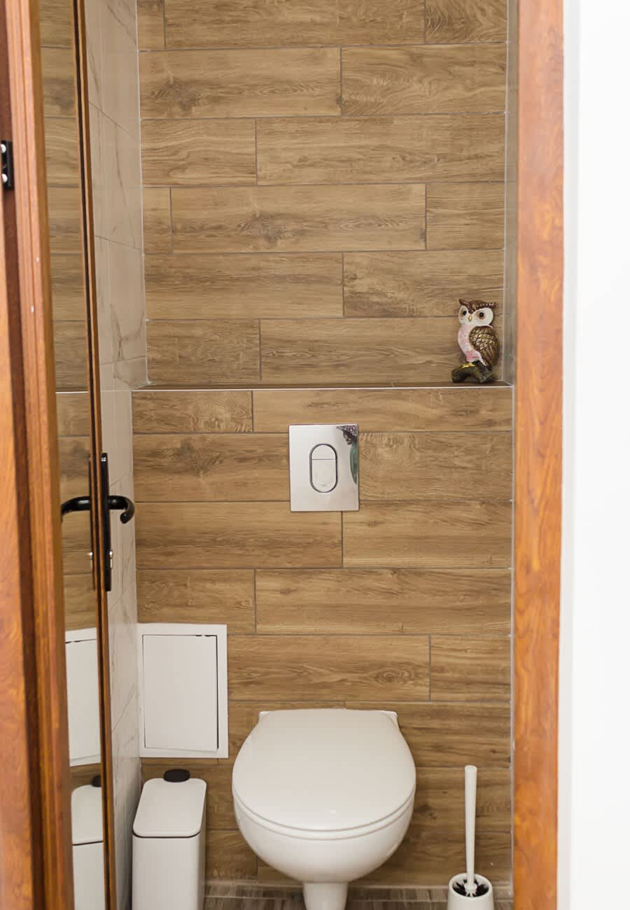 Scoutaround White Logo