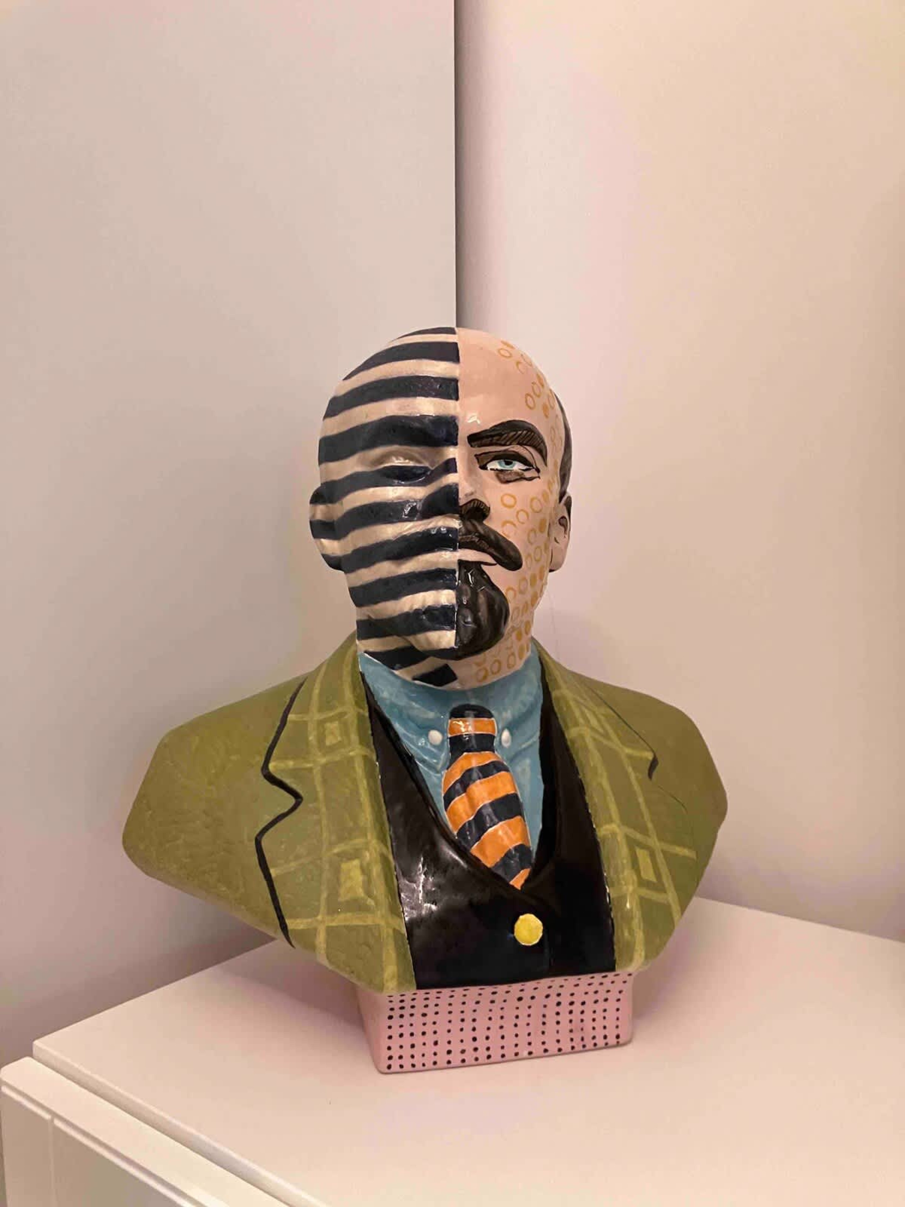 Scoutaround White Logo