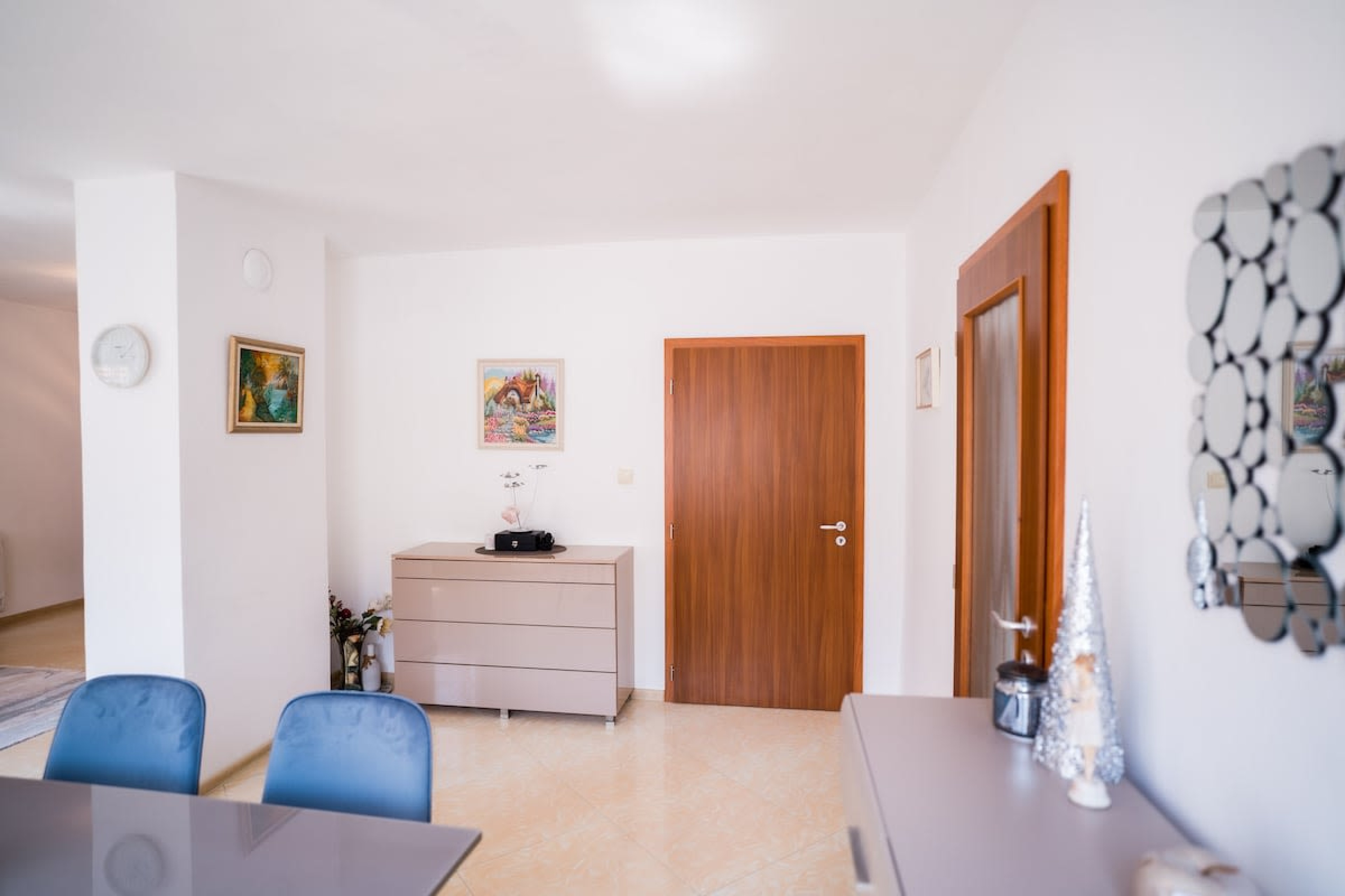 Black Sea Luxury 2bdrm Apartment - Photo 5