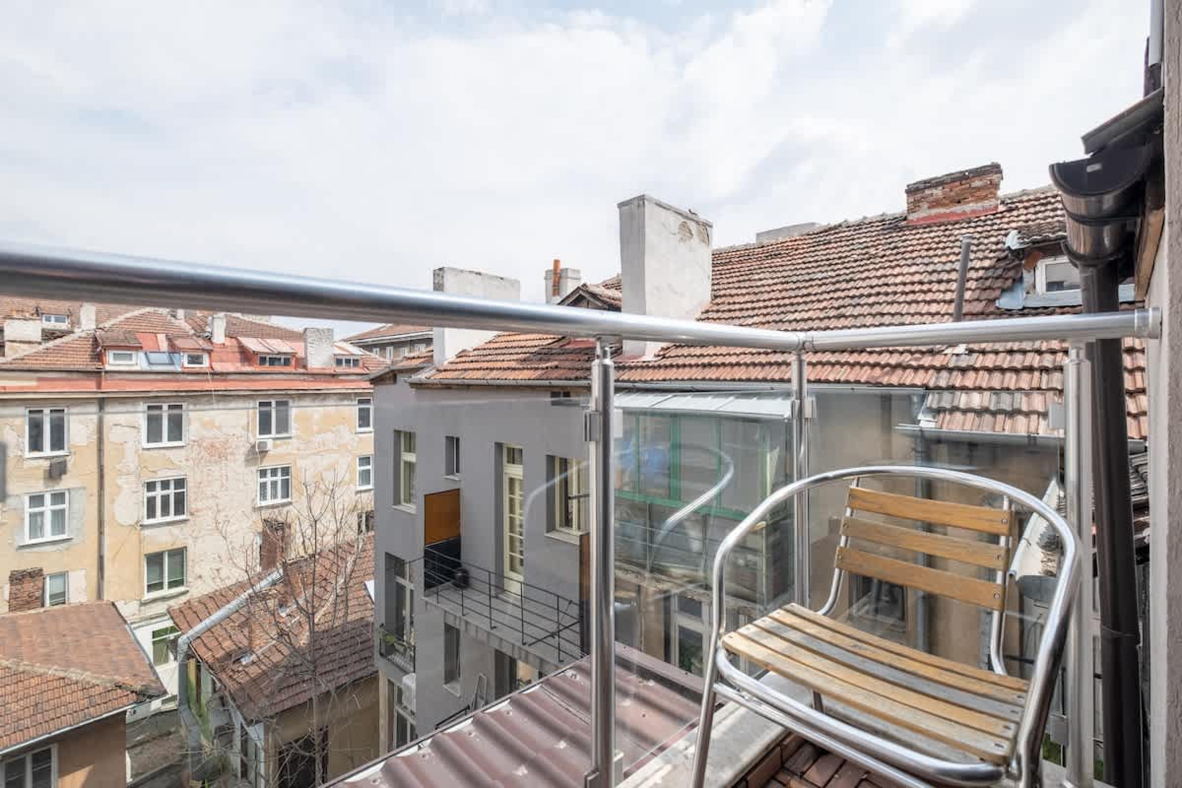 Scoutaround White Logo