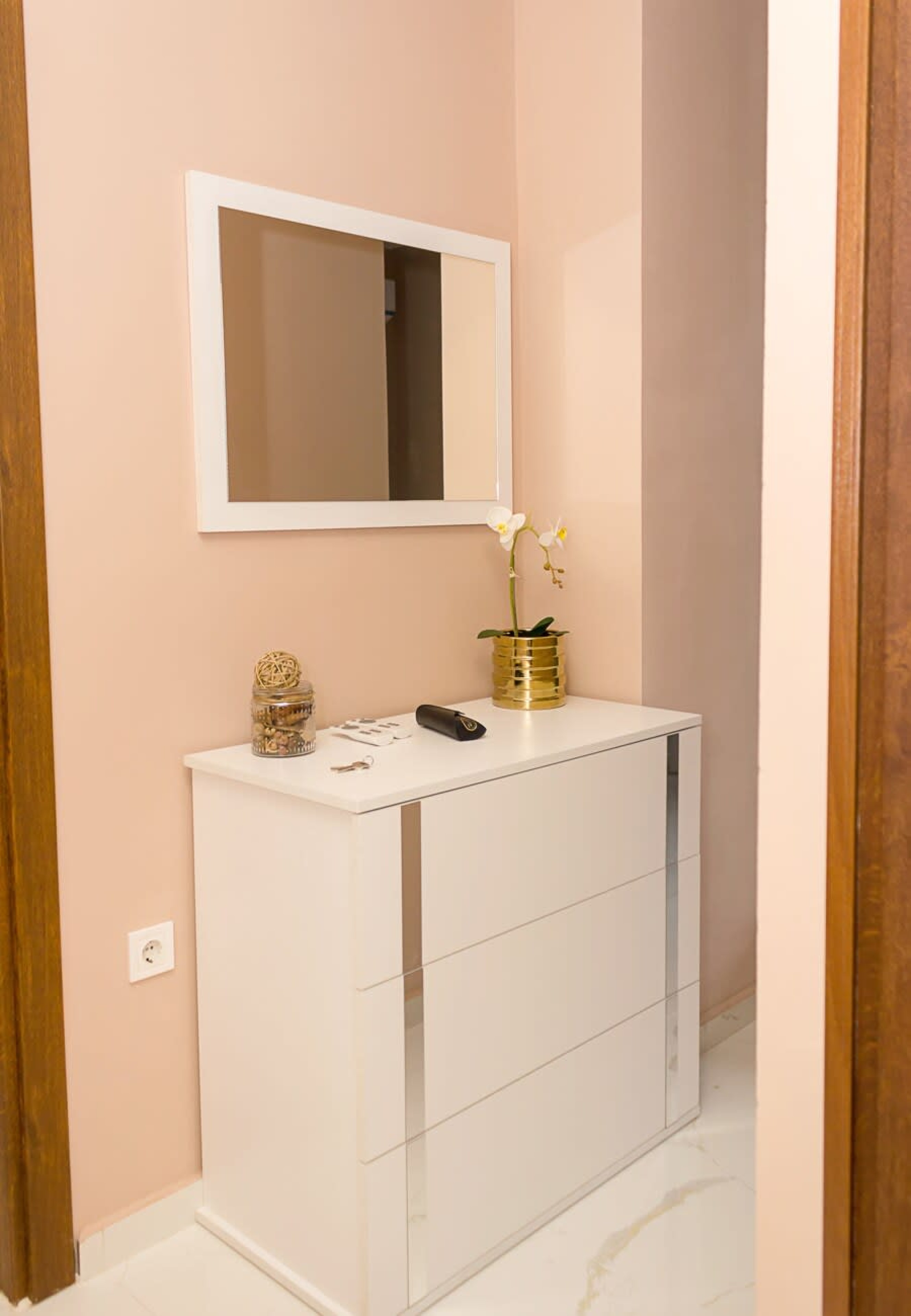 Comfy 1-Bedroom Apartment in Chayka Neighbourhood - Photo 5