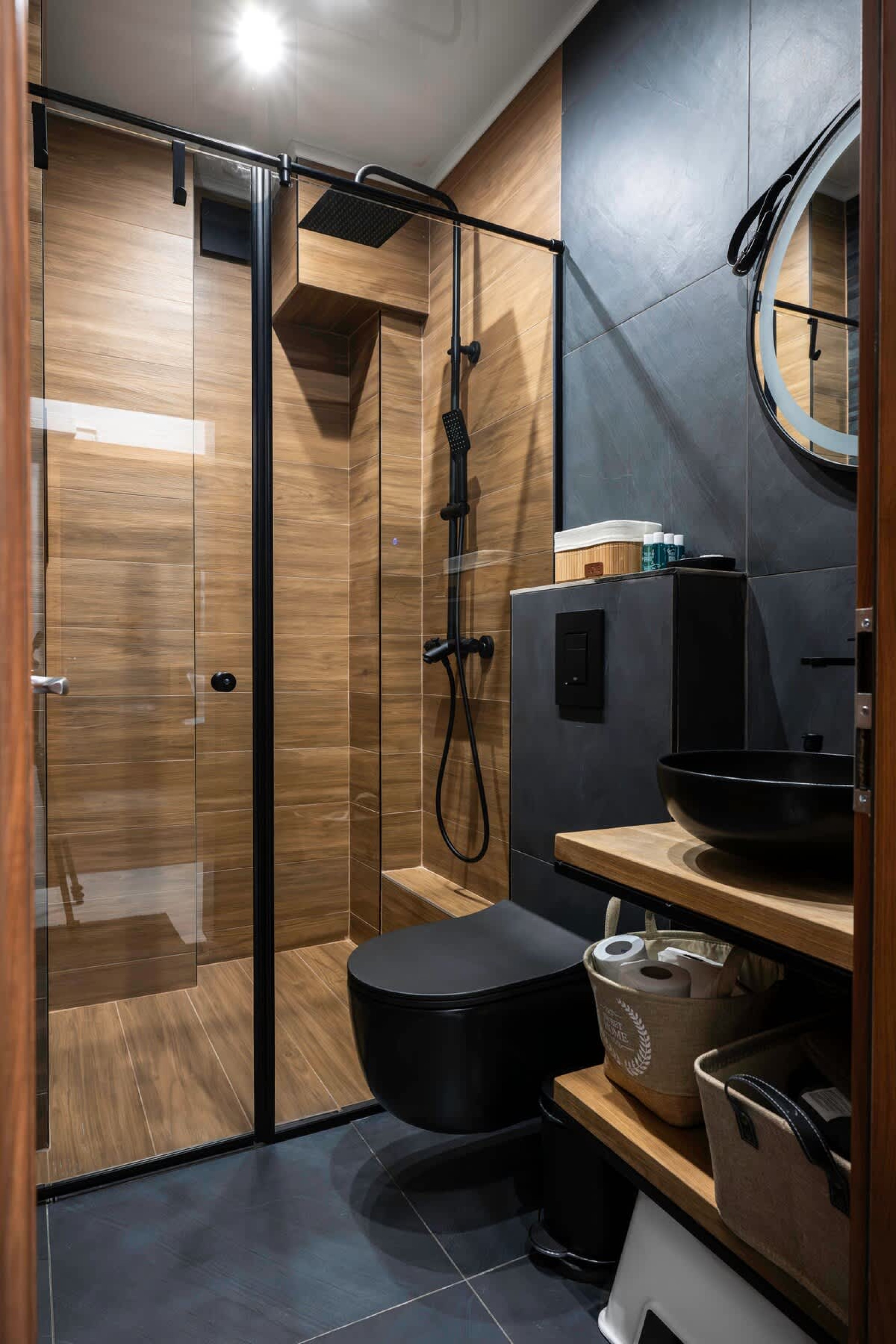 Scoutaround White Logo