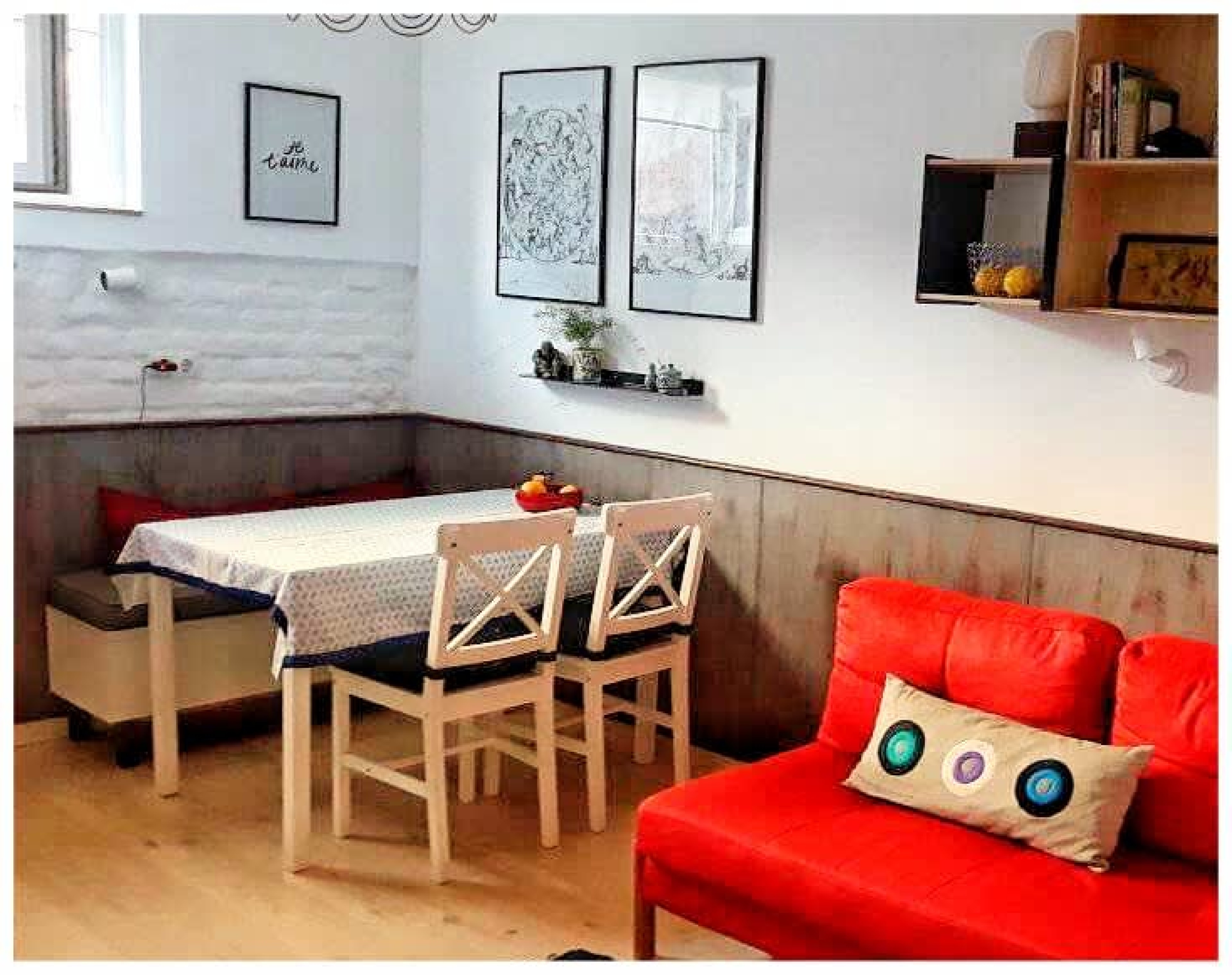 Scoutaround White Logo