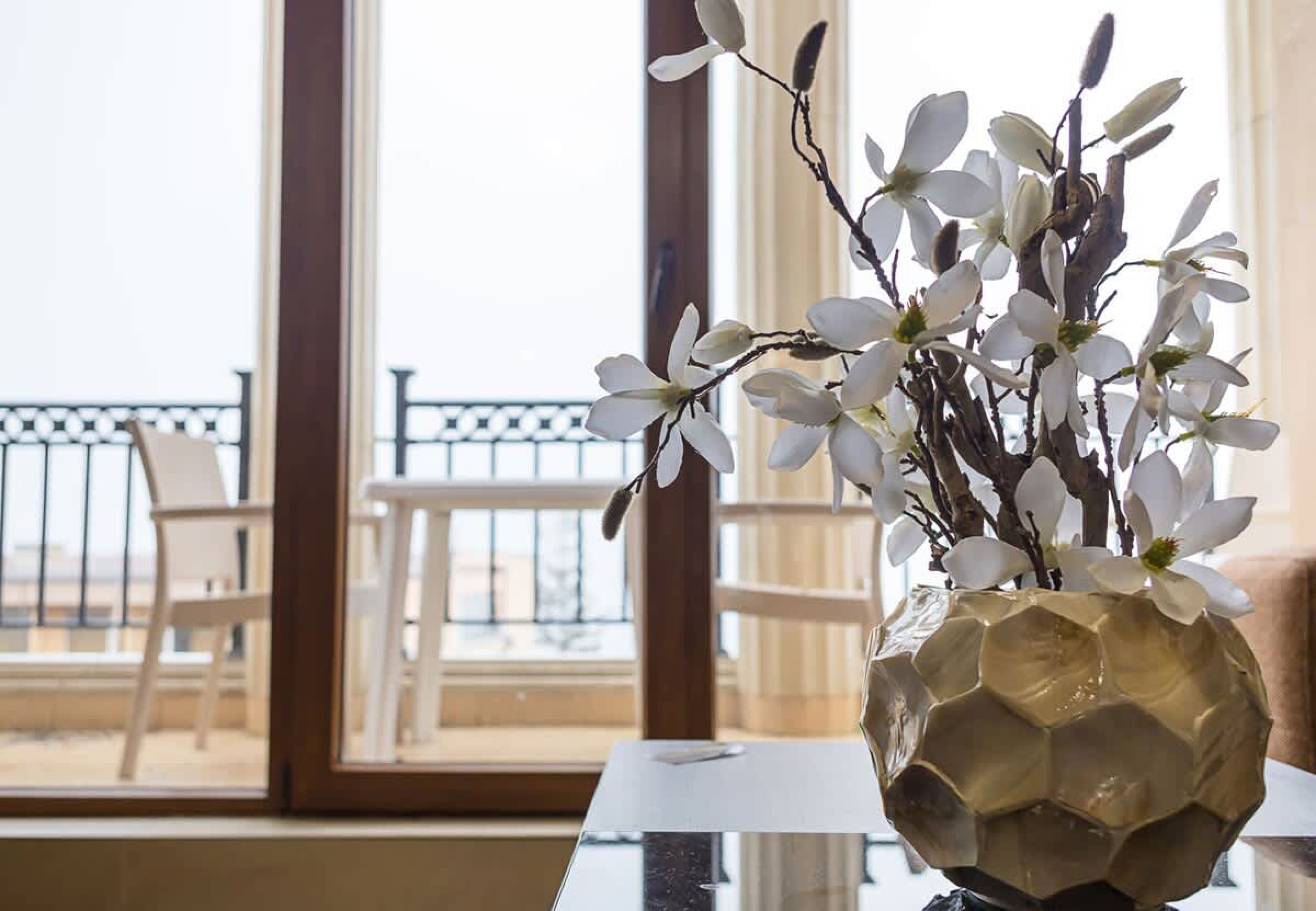 Elegant Apartment with Balcony in Argisht Palace - Photo 14