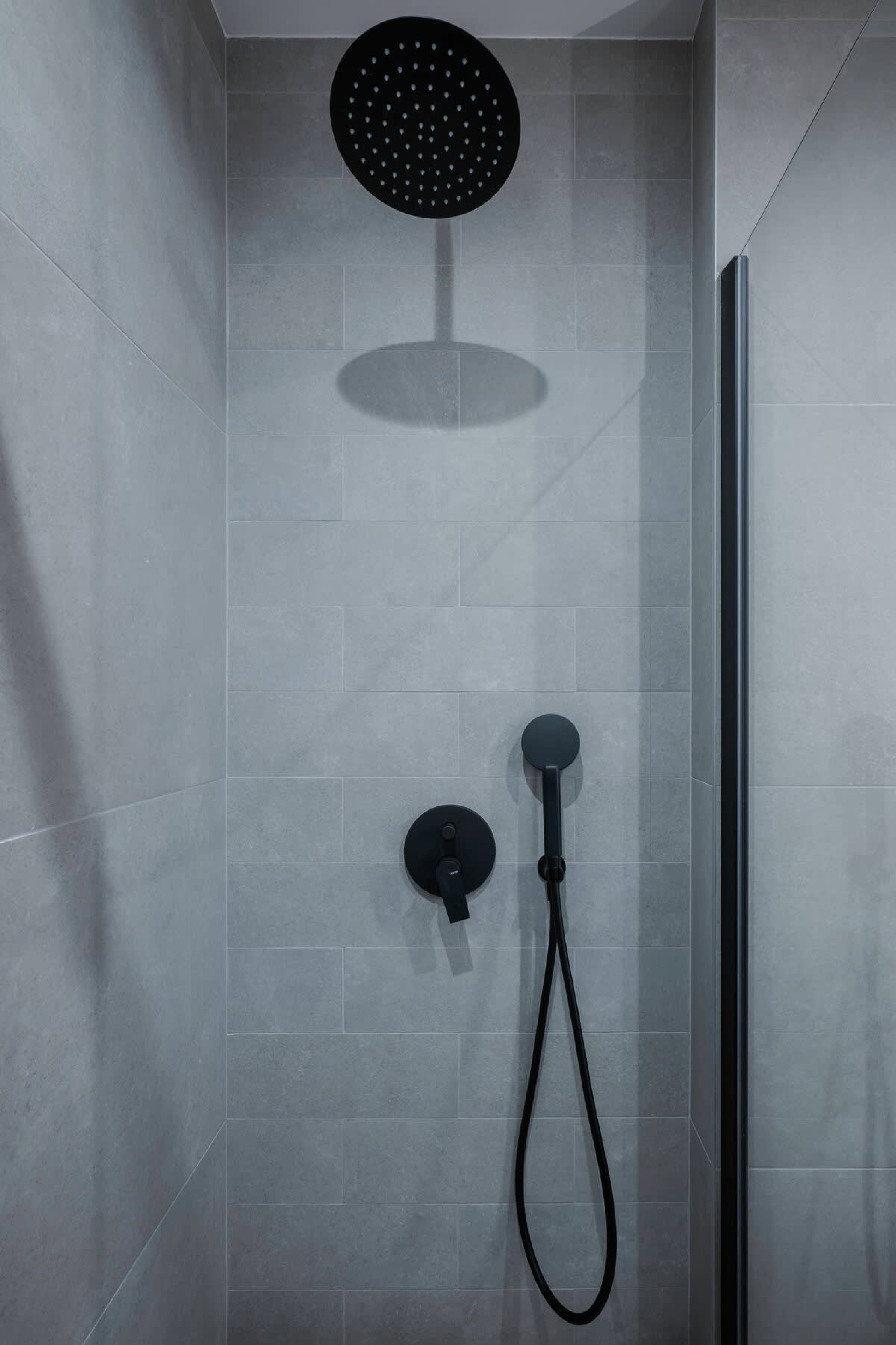 Scoutaround White Logo