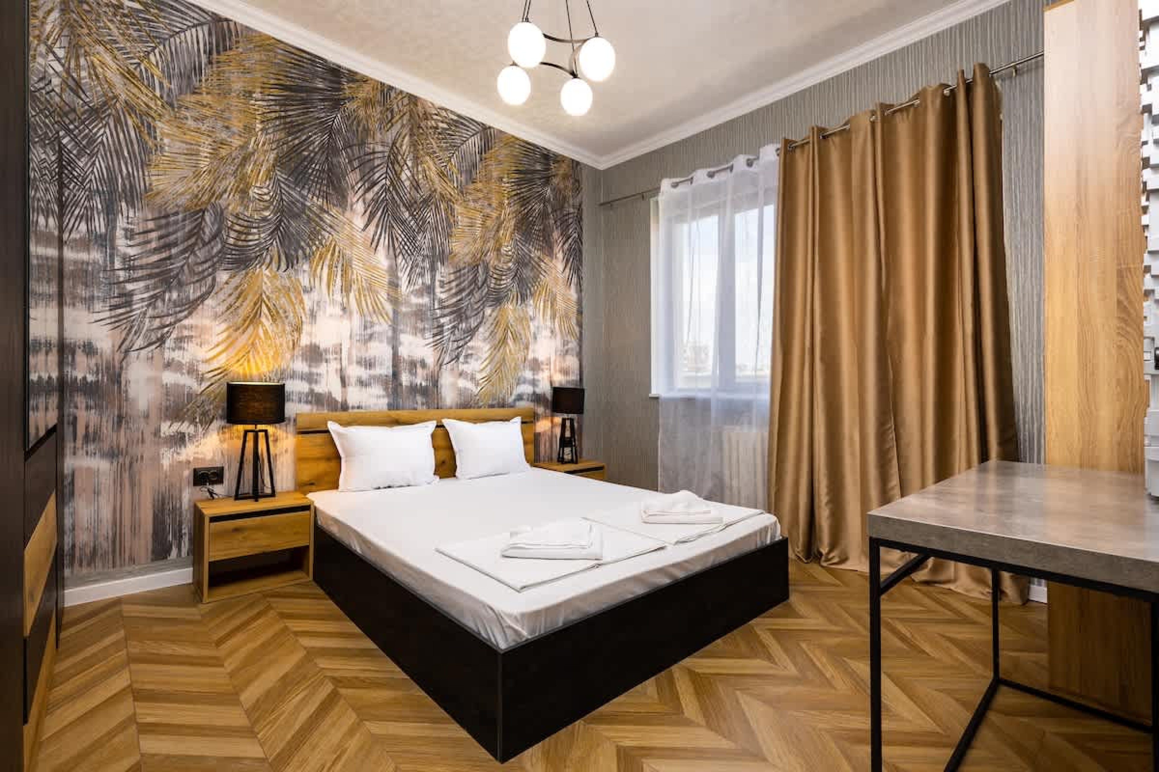 Scoutaround White Logo