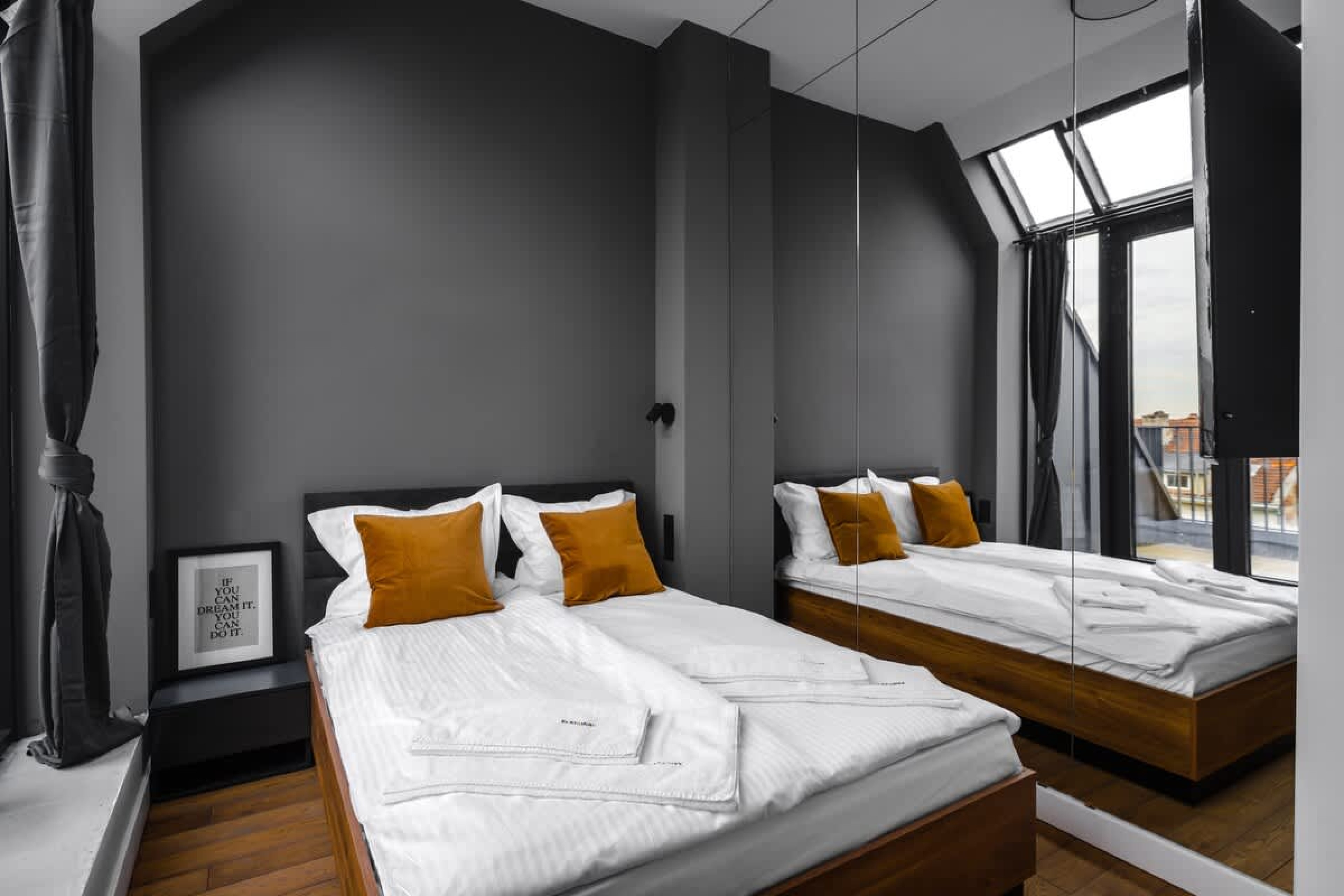 Scoutaround White Logo