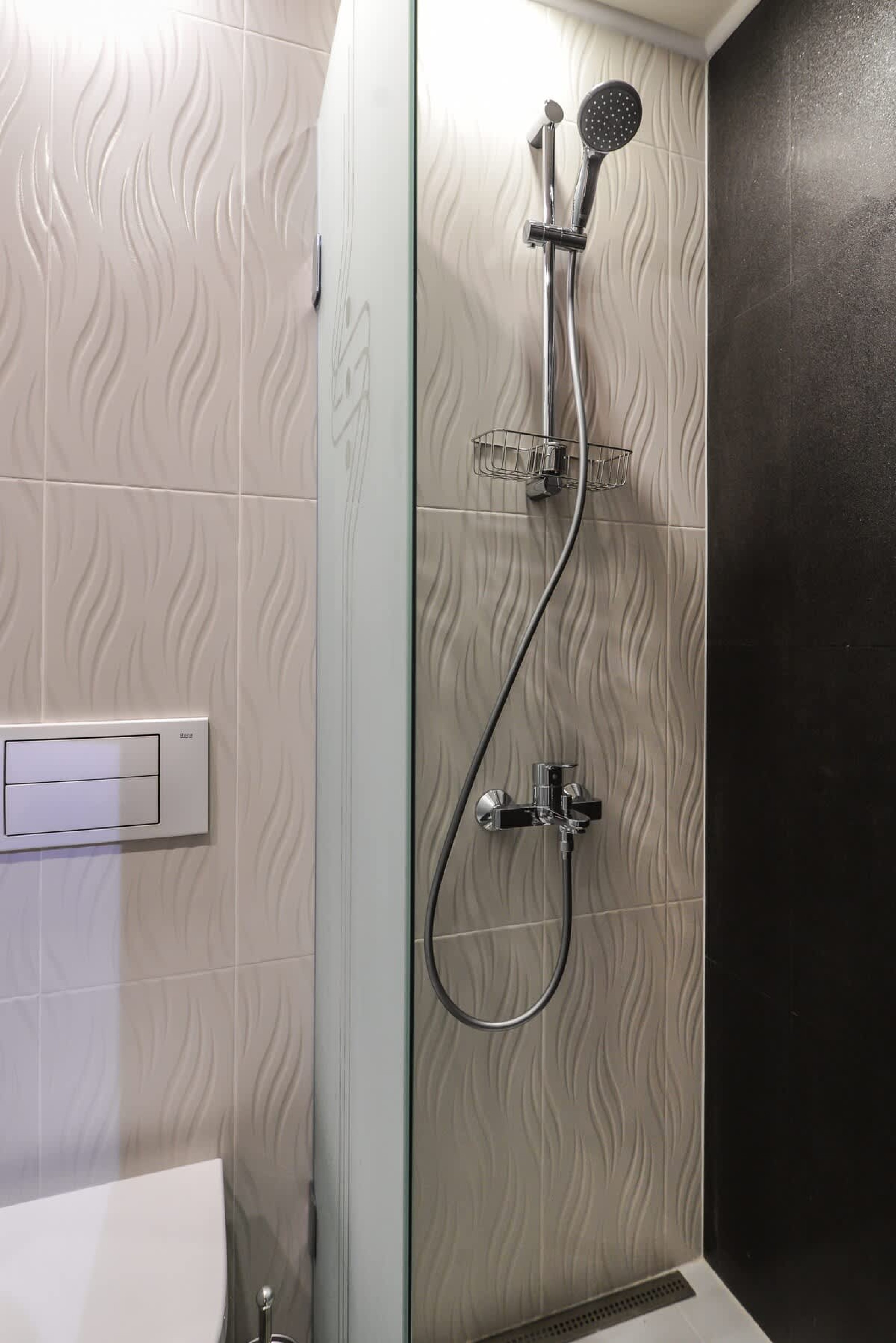 Scoutaround White Logo