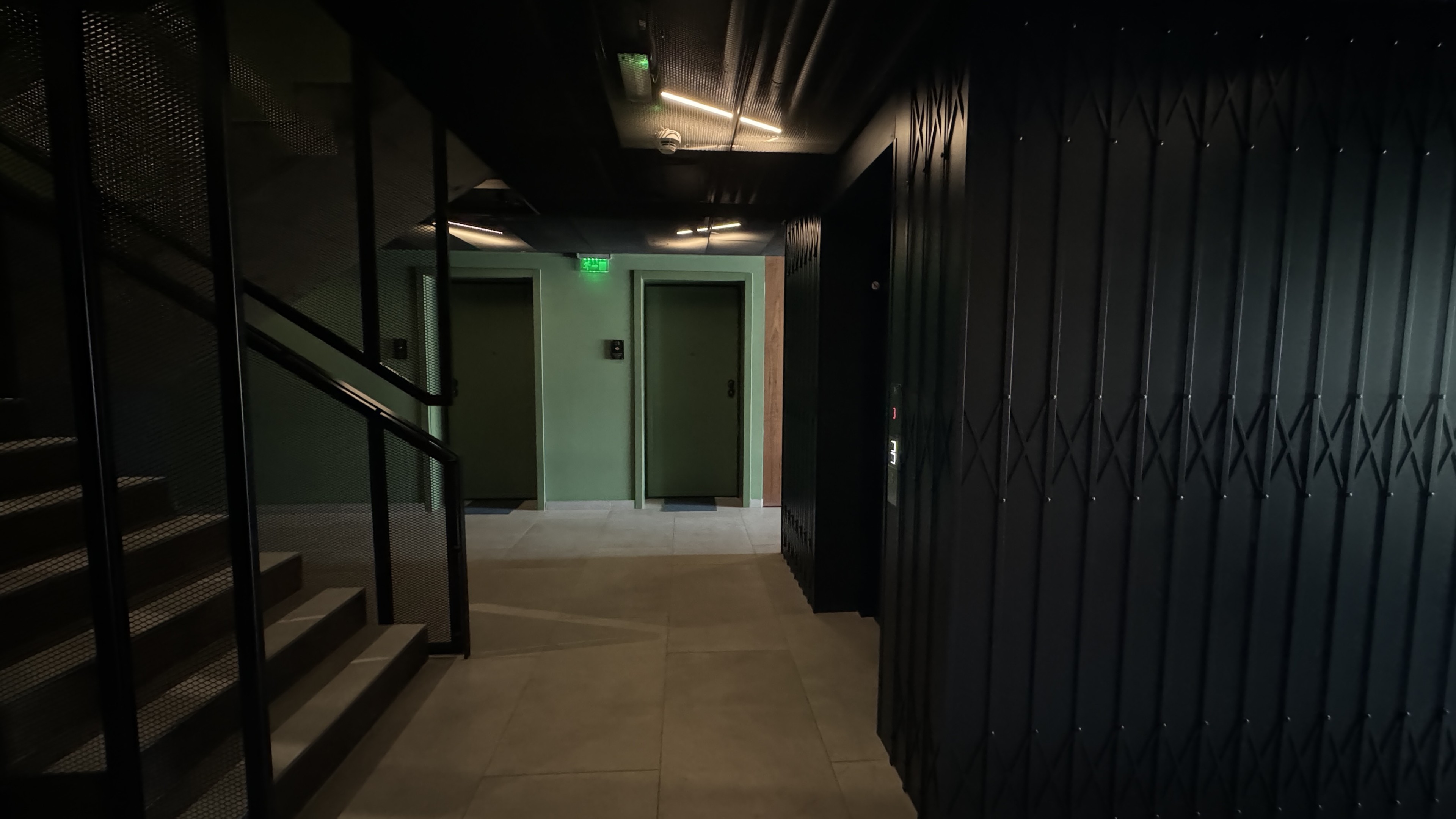 Scoutaround White Logo