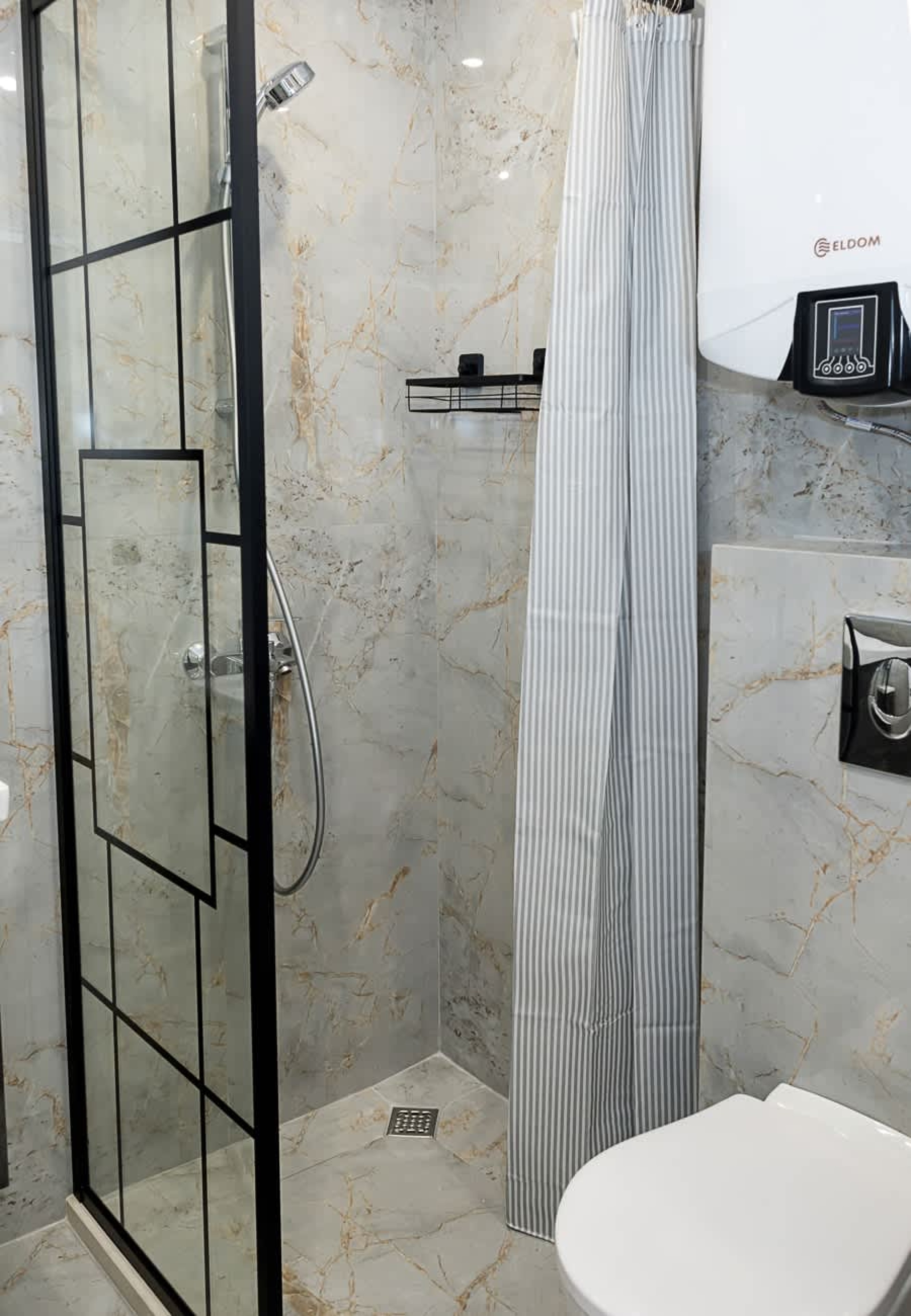 Scoutaround White Logo