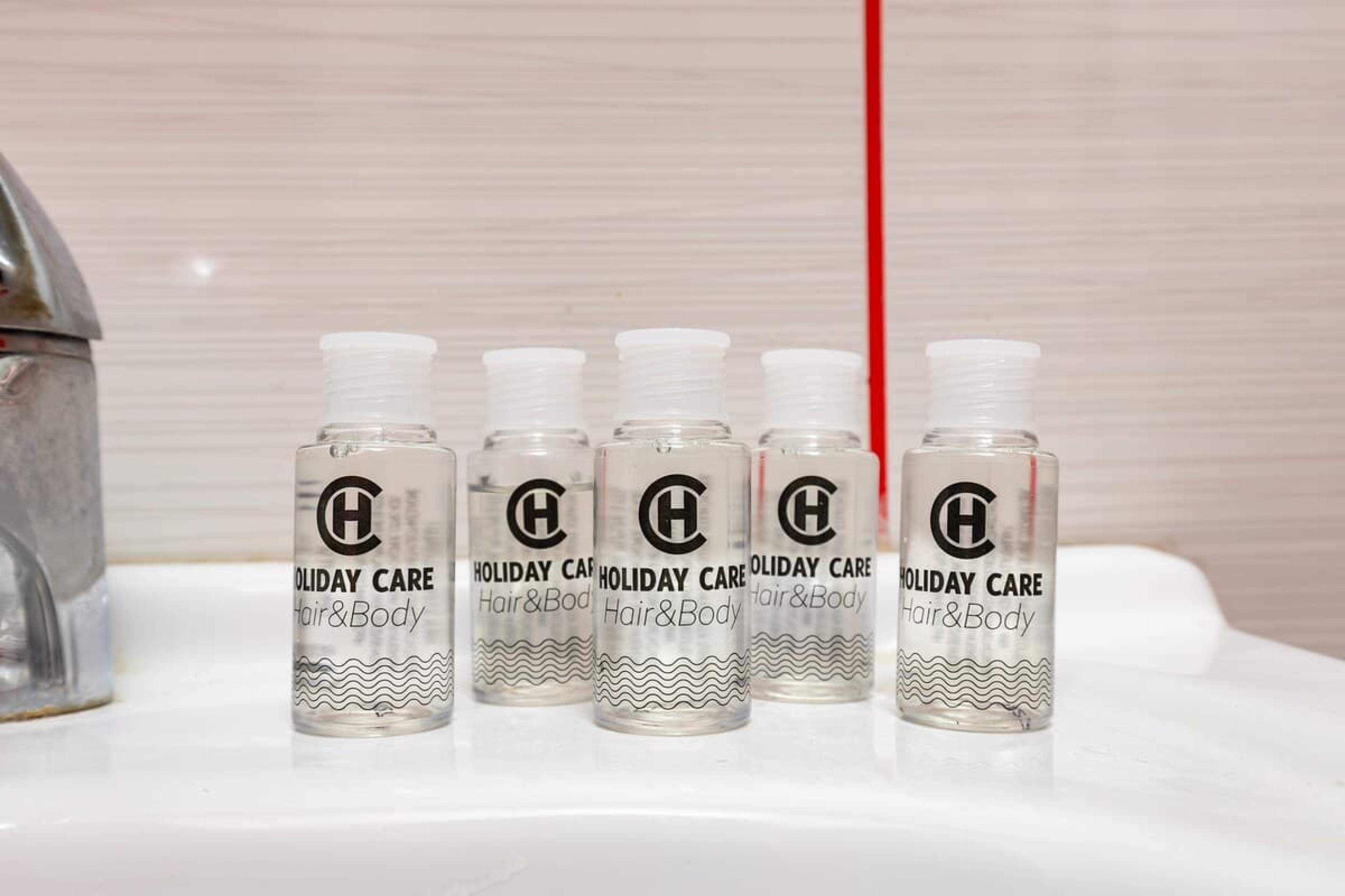 Scoutaround White Logo