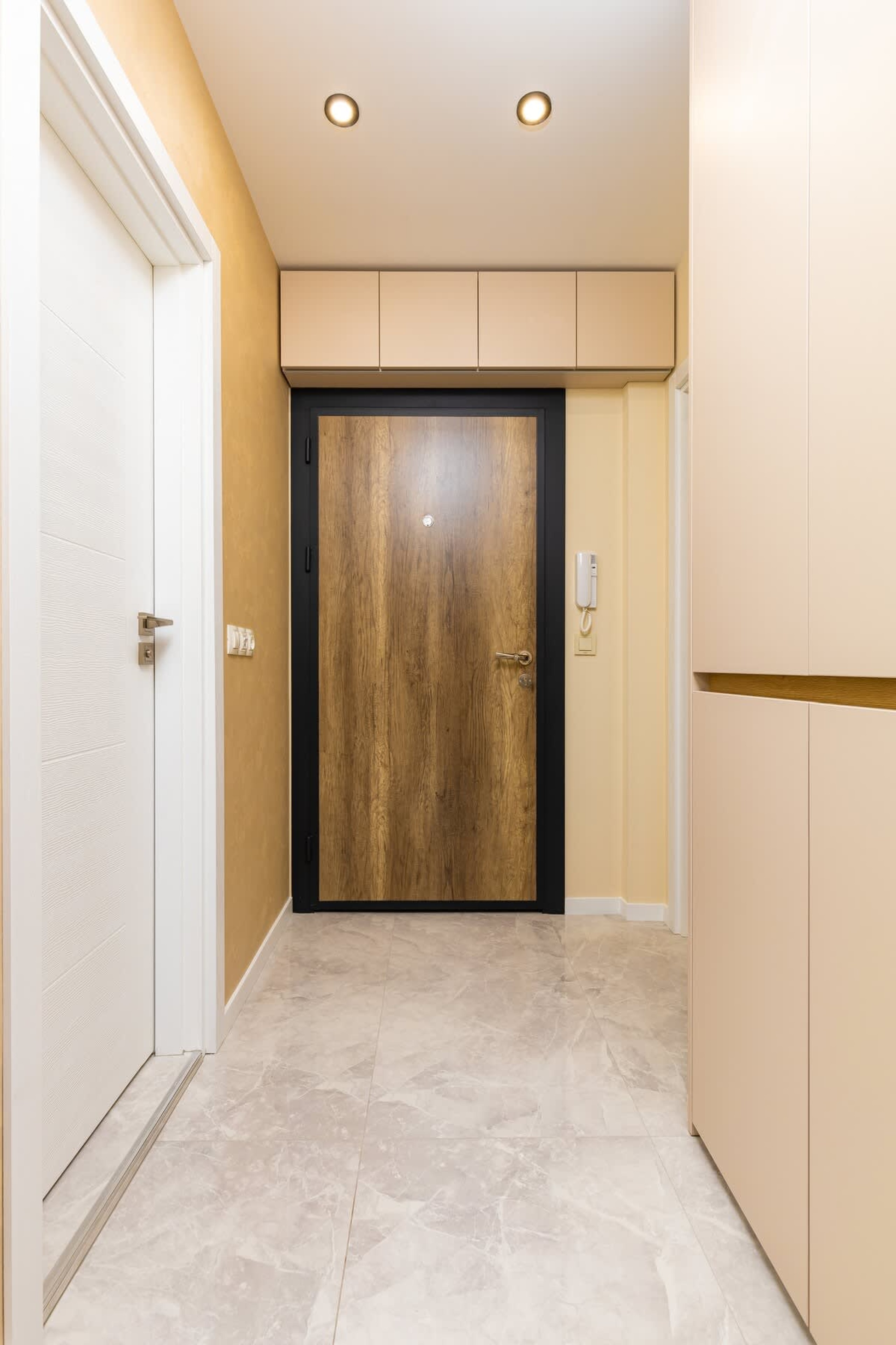 Scoutaround White Logo