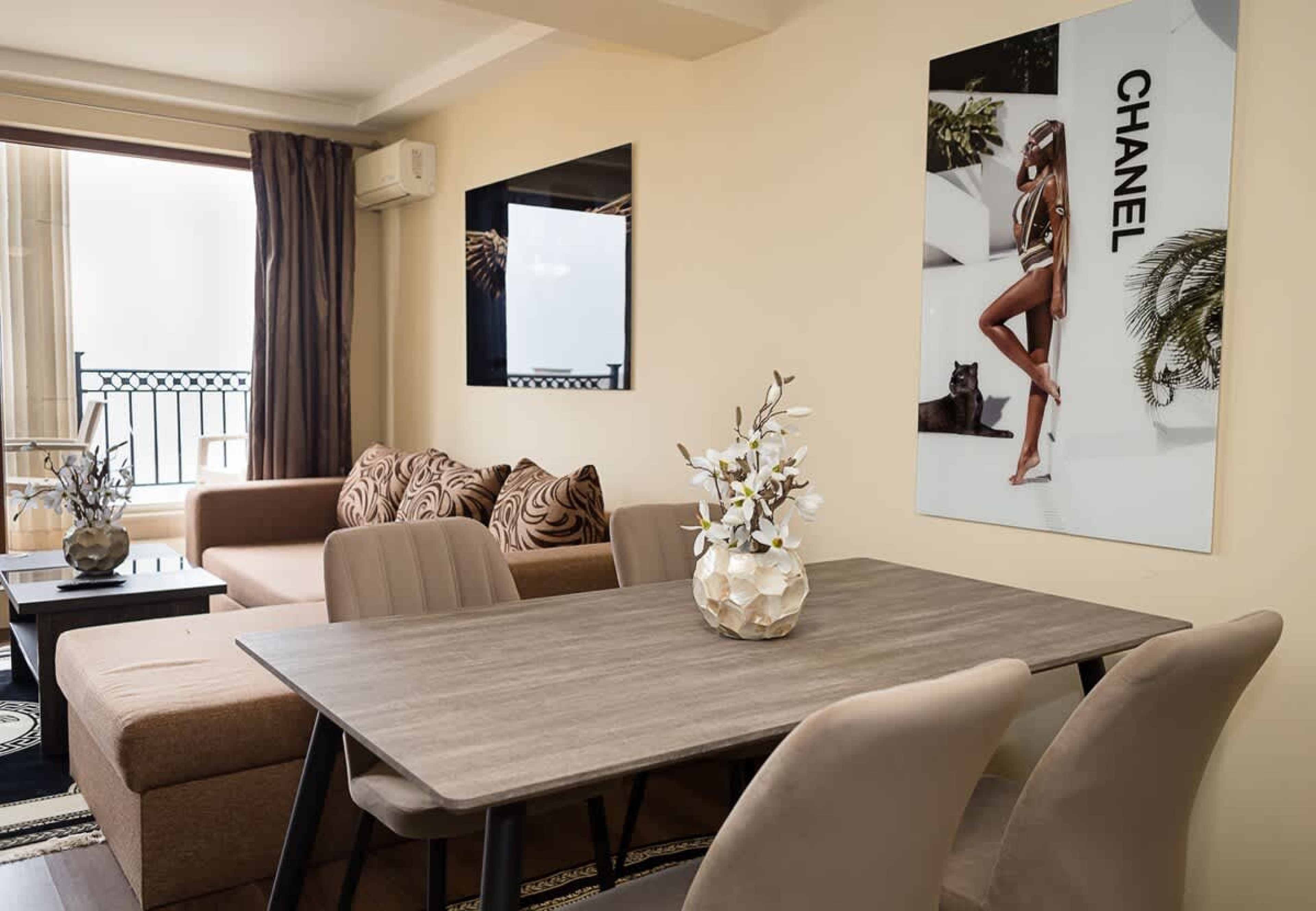 Elegant Apartment with Balcony in Argisht Palace - Photo 9