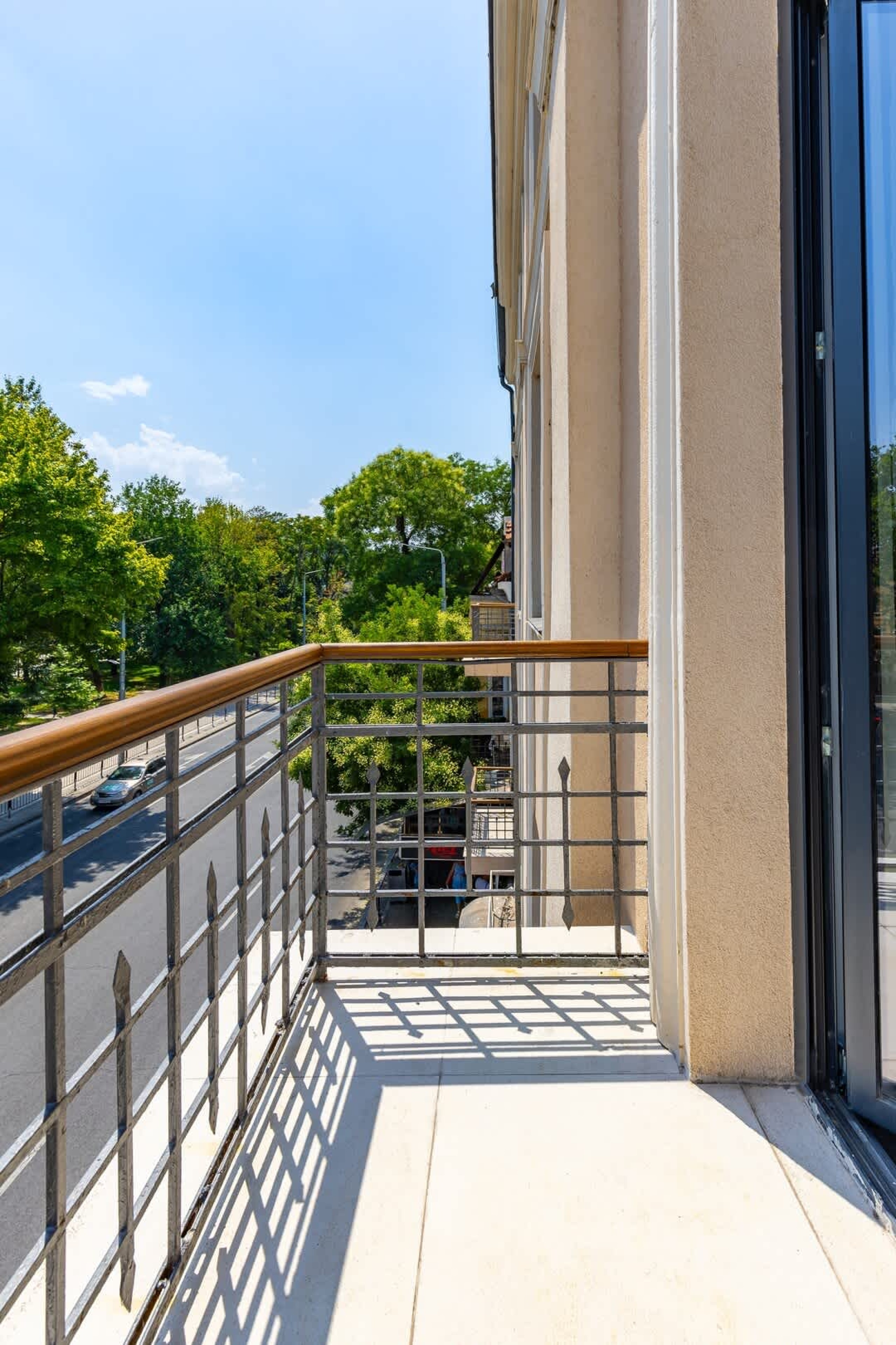 Scoutaround White Logo