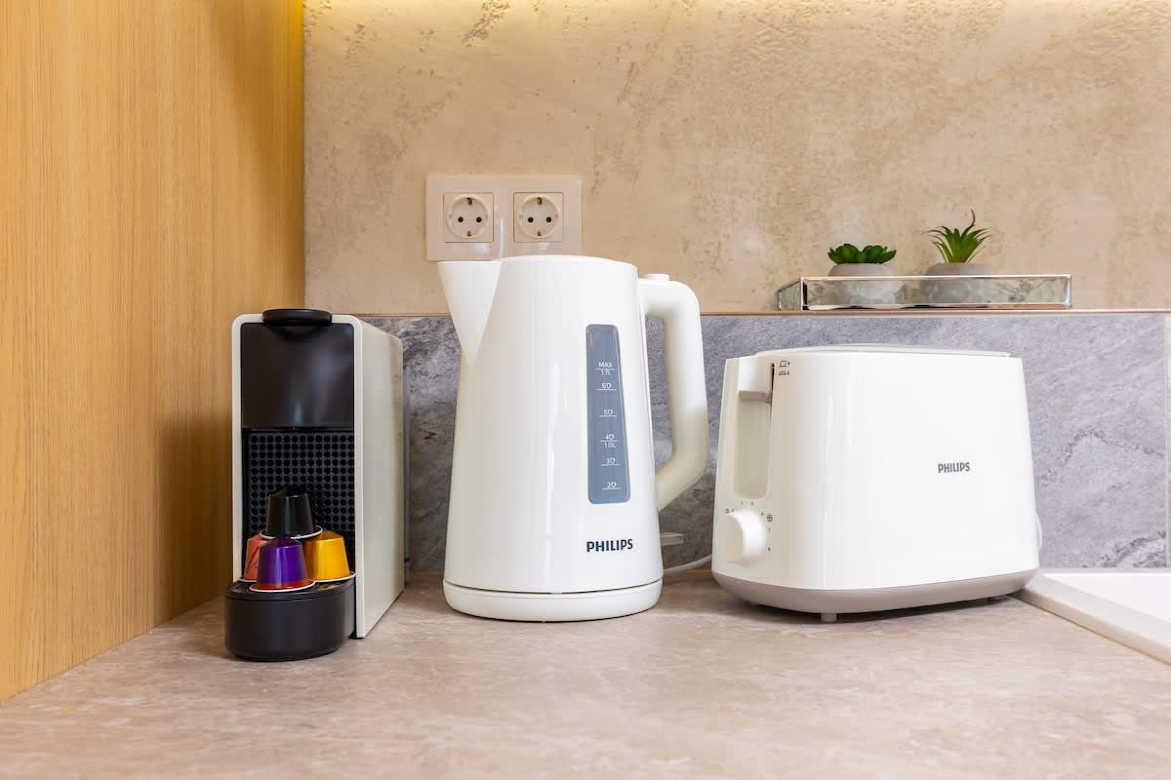 Scoutaround White Logo