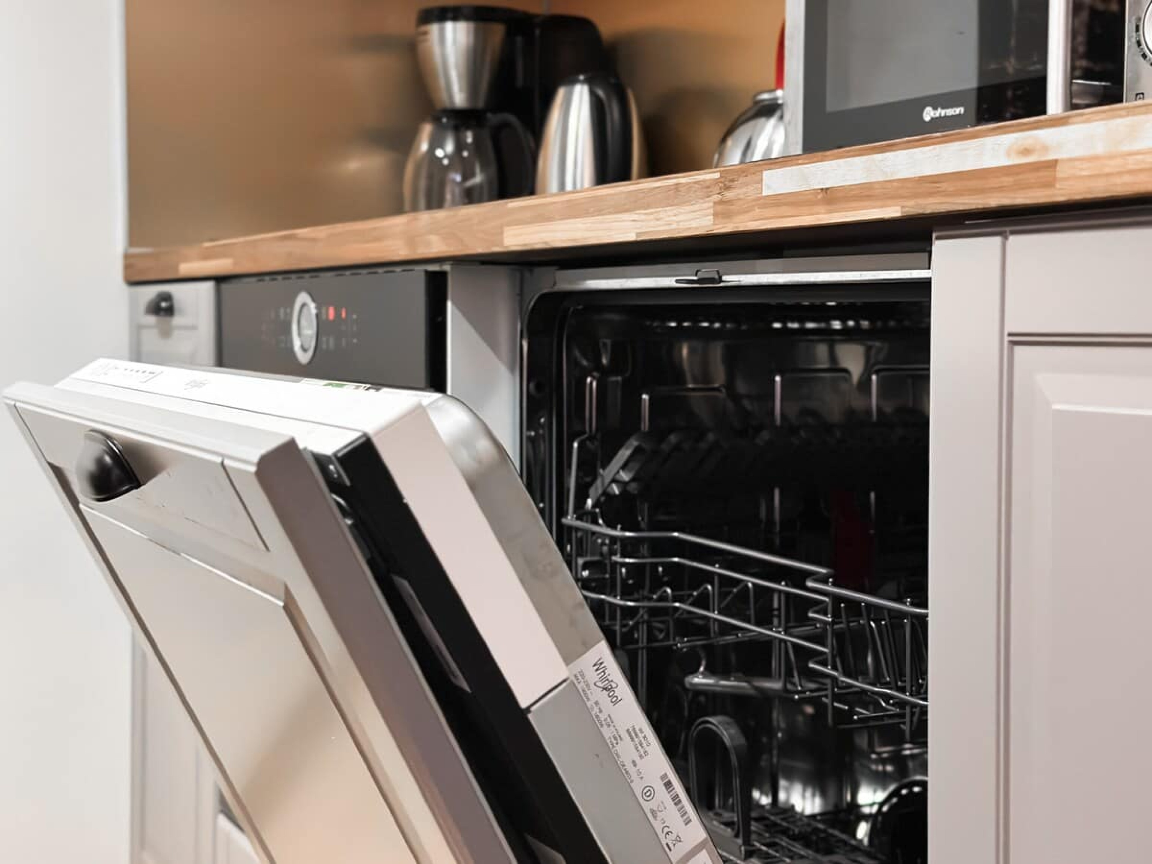 Scoutaround White Logo