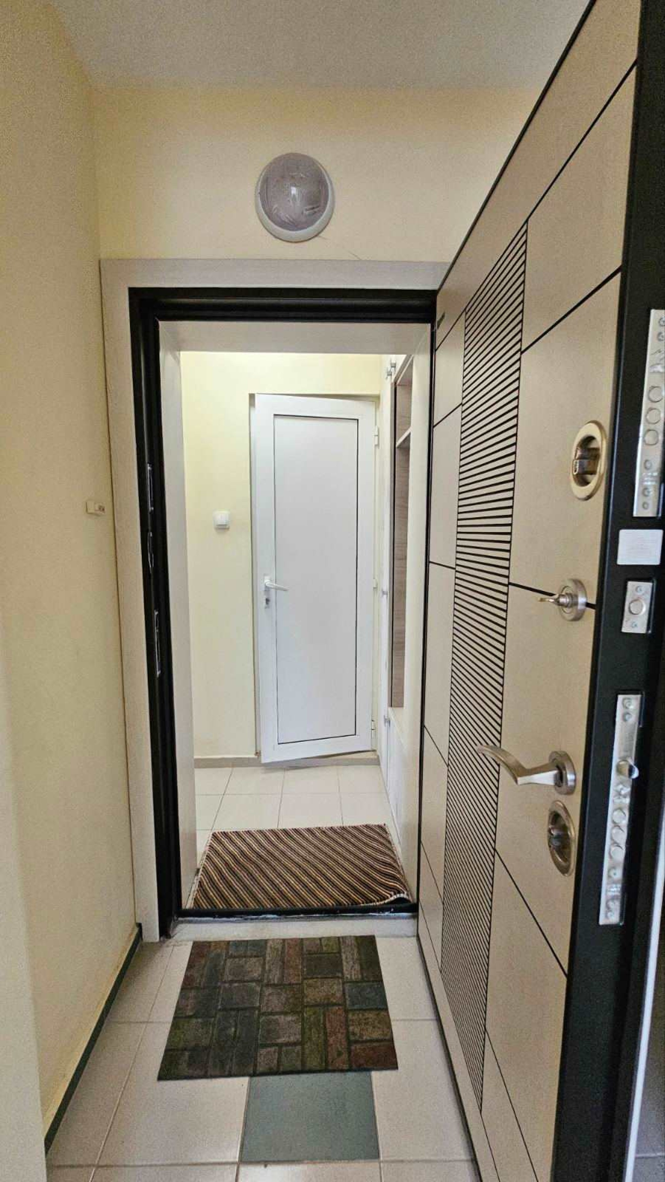 Scoutaround White Logo