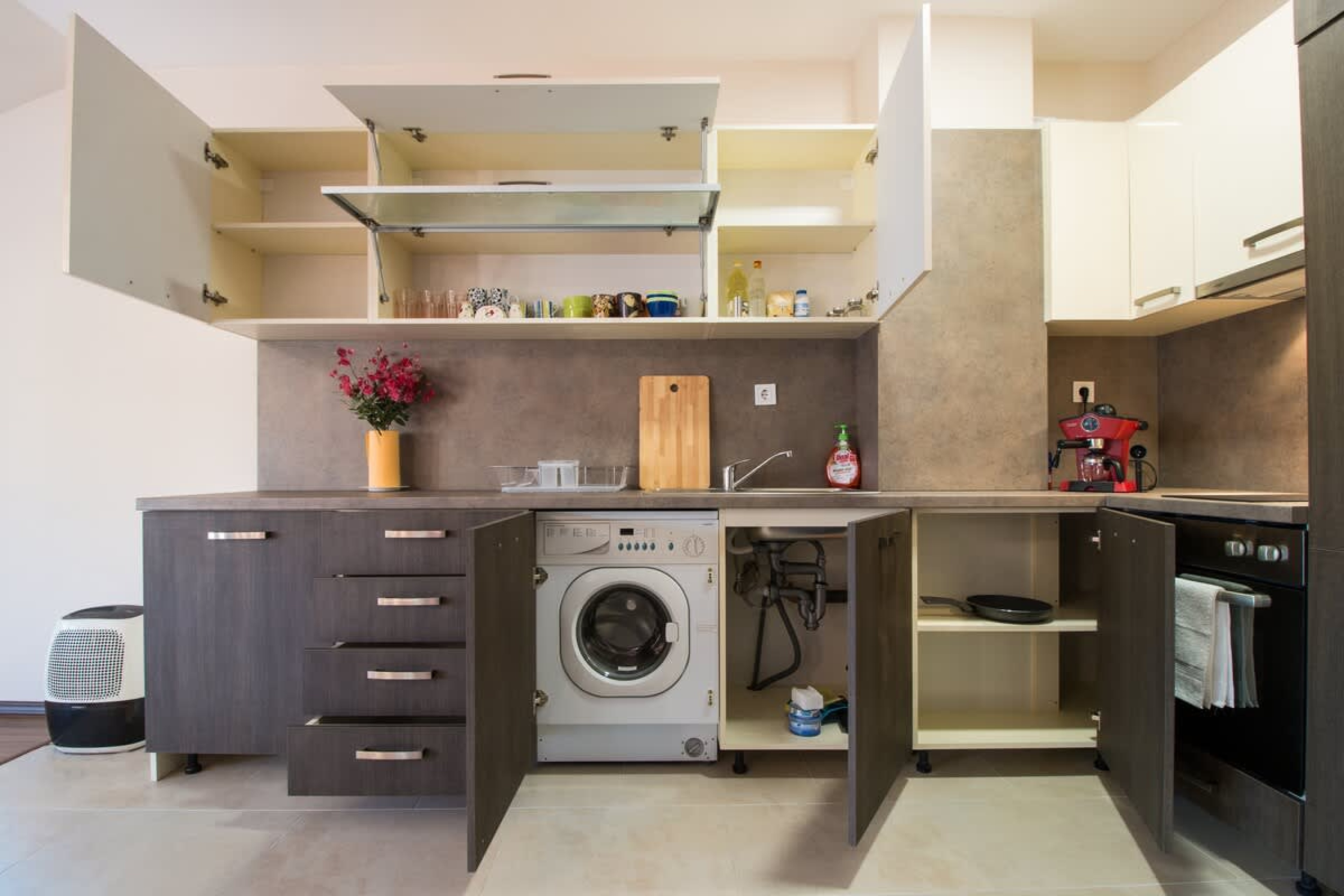 Scoutaround White Logo