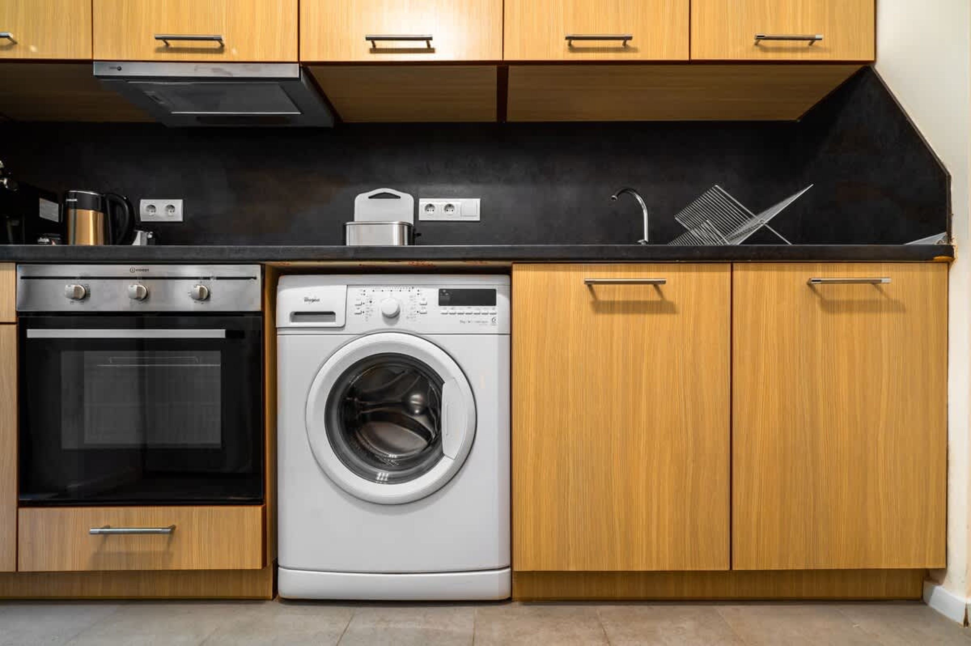 Scoutaround White Logo