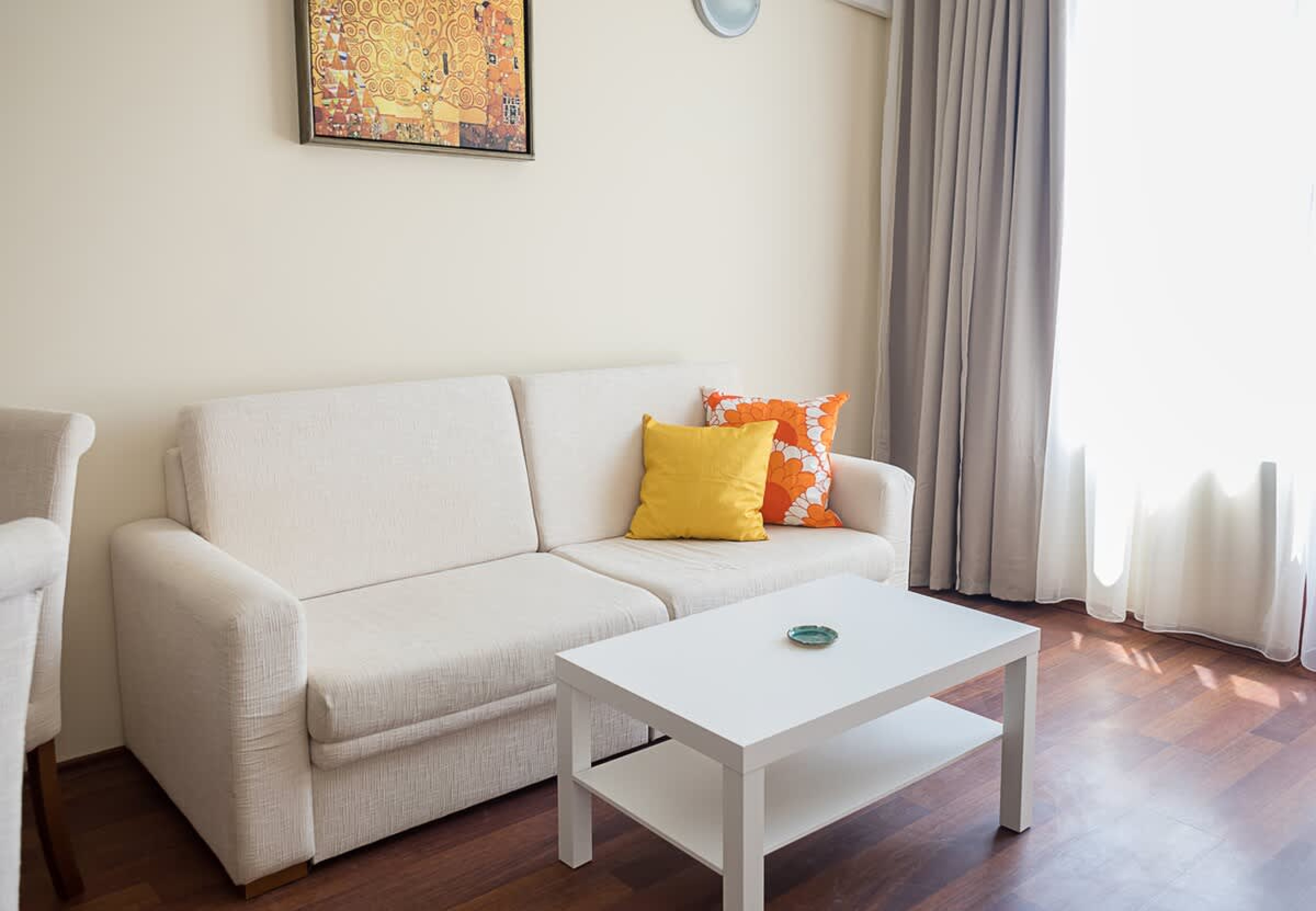 Scoutaround White Logo