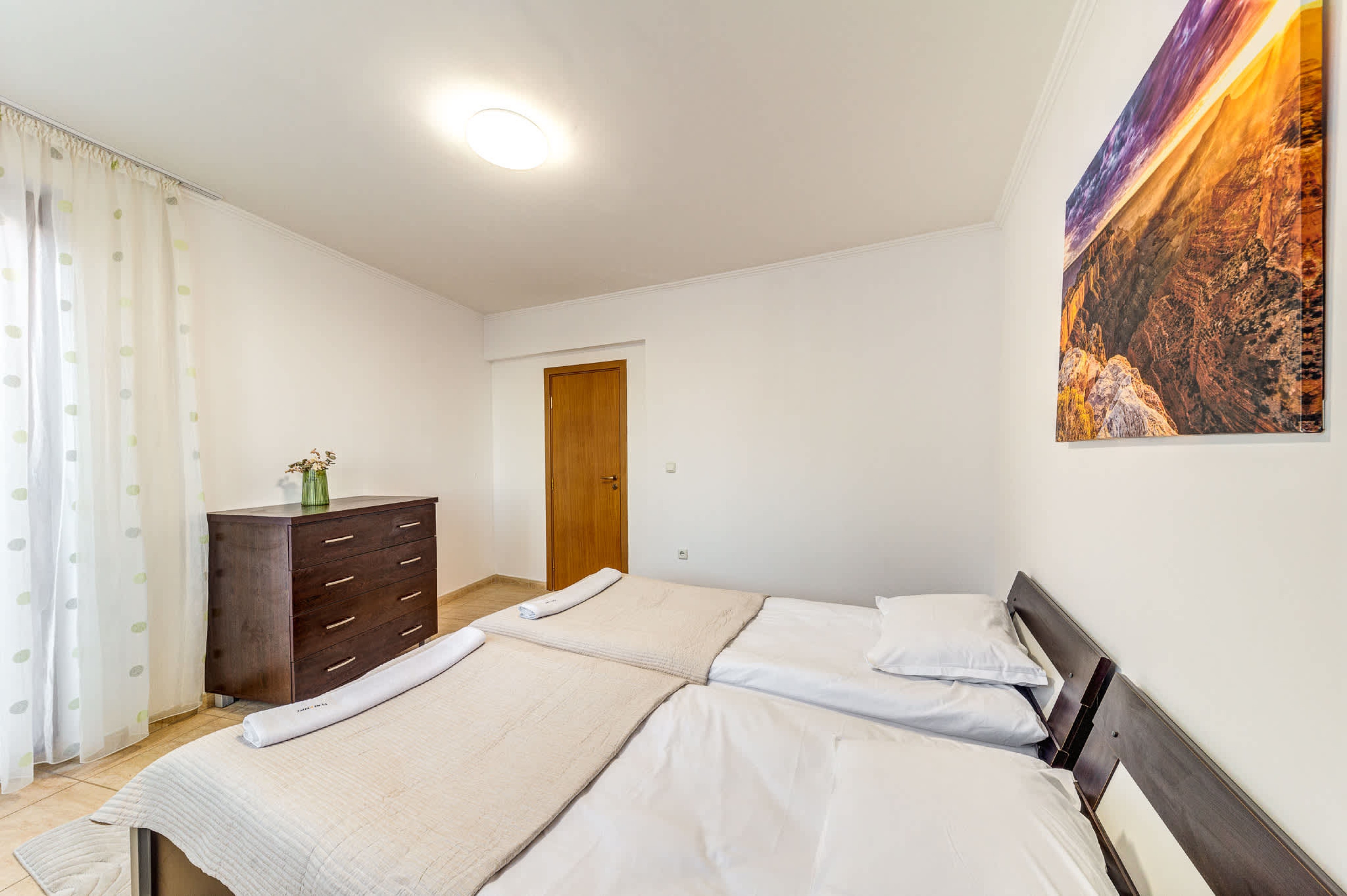 Scoutaround White Logo