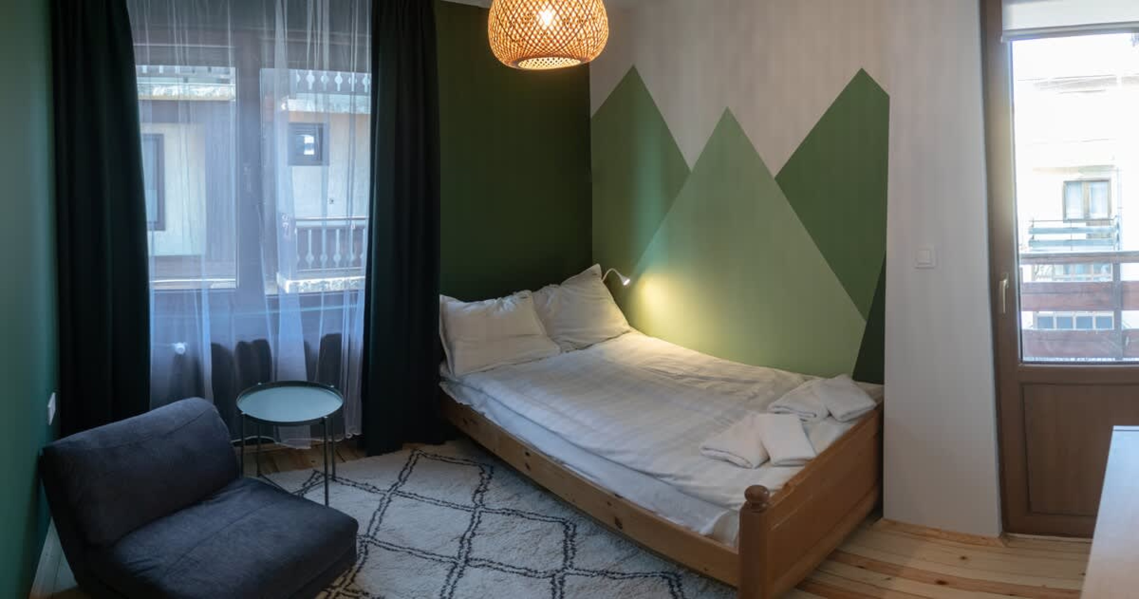 Scoutaround White Logo