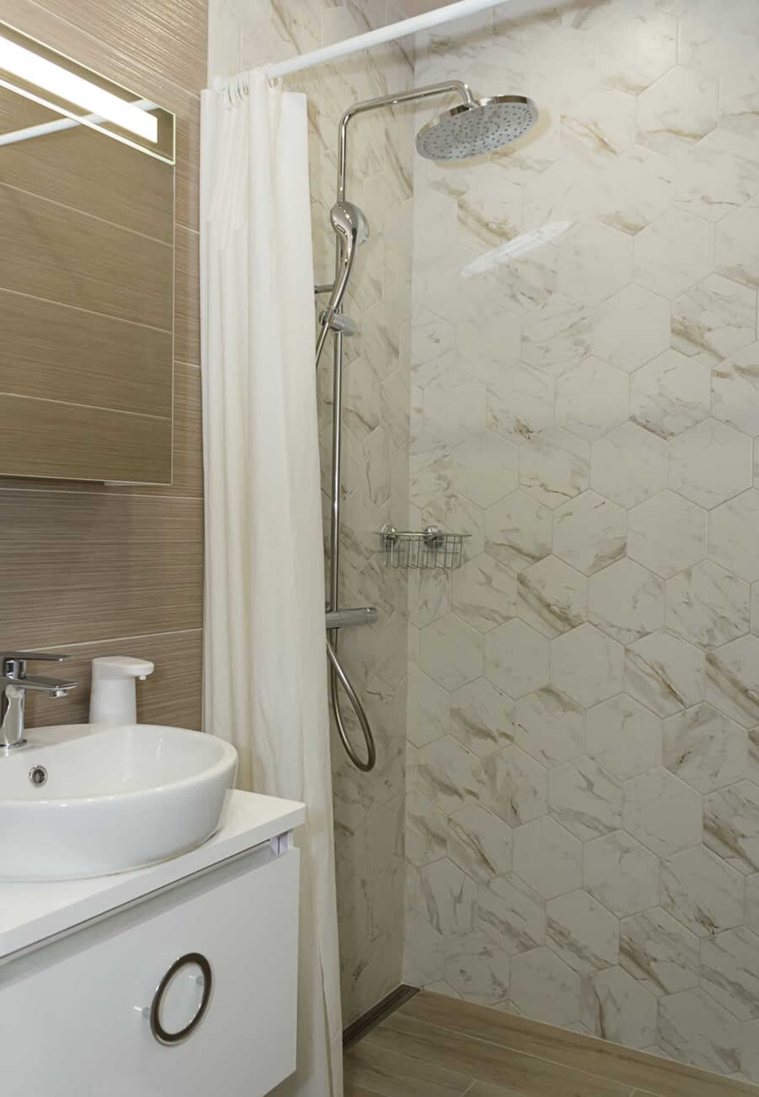 Scoutaround White Logo