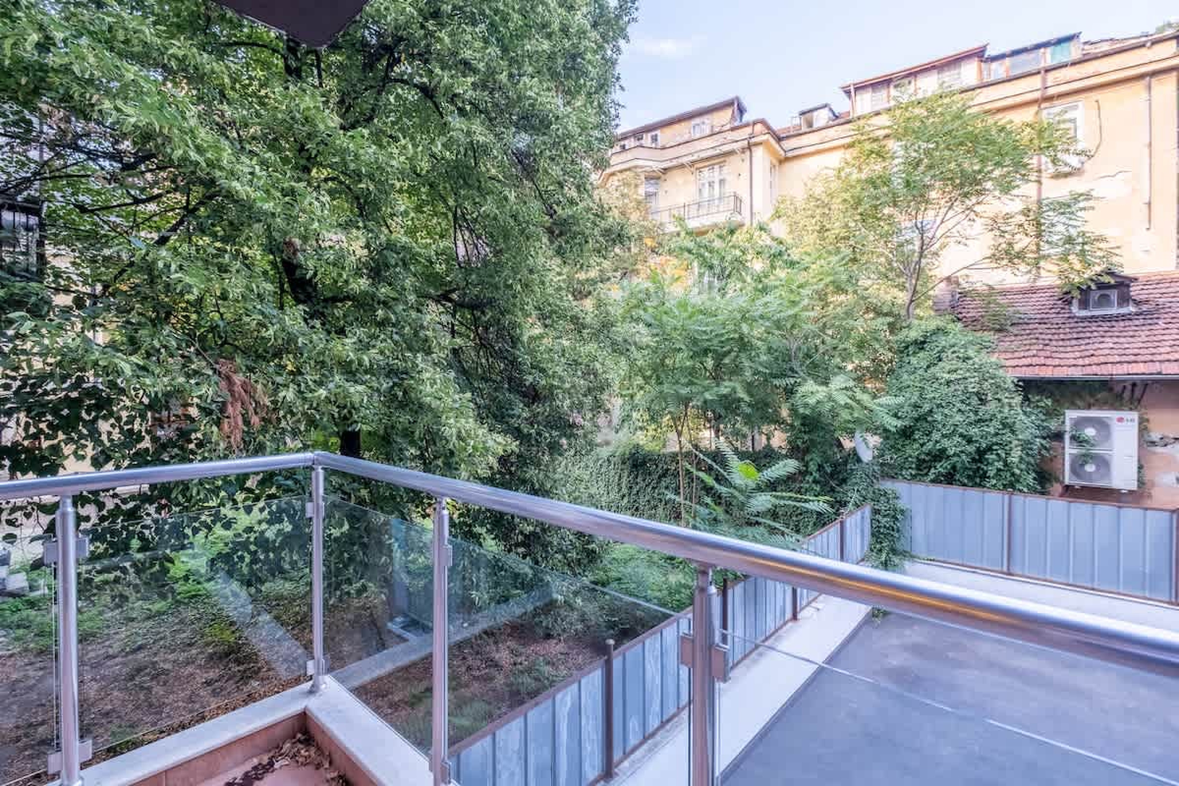 Scoutaround White Logo